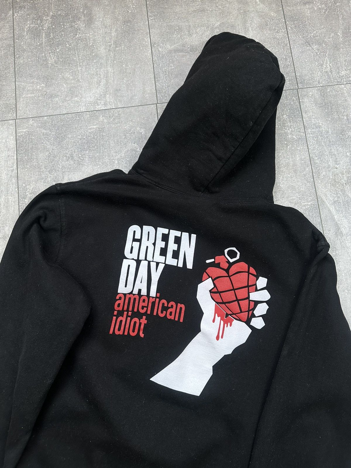 Band Tees Vintage Hoodie Green Day American Idiot Size US L / EU 52-54 / 3 - 9 Thumbnail