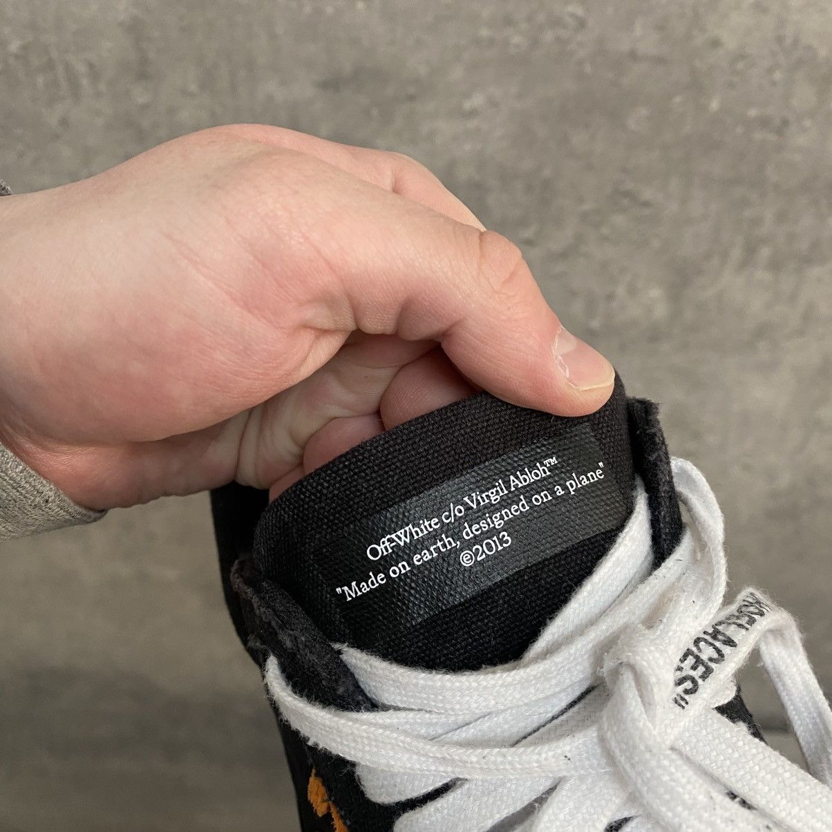 Off-White Off-White Vulcanized Low Sneakers Black Arrow Shoes Size US 10 / EU 43 - 13 Thumbnail