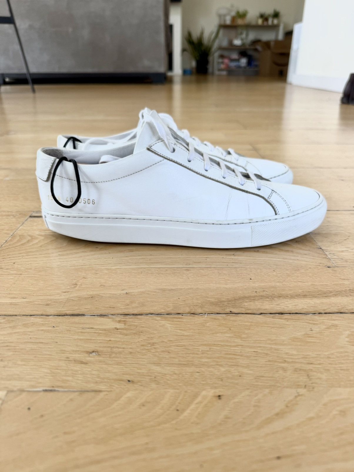 Common Projects Common Projects Achilles Low White Sz 40 Size US 7 / EU 40 - 1 Thumbnail