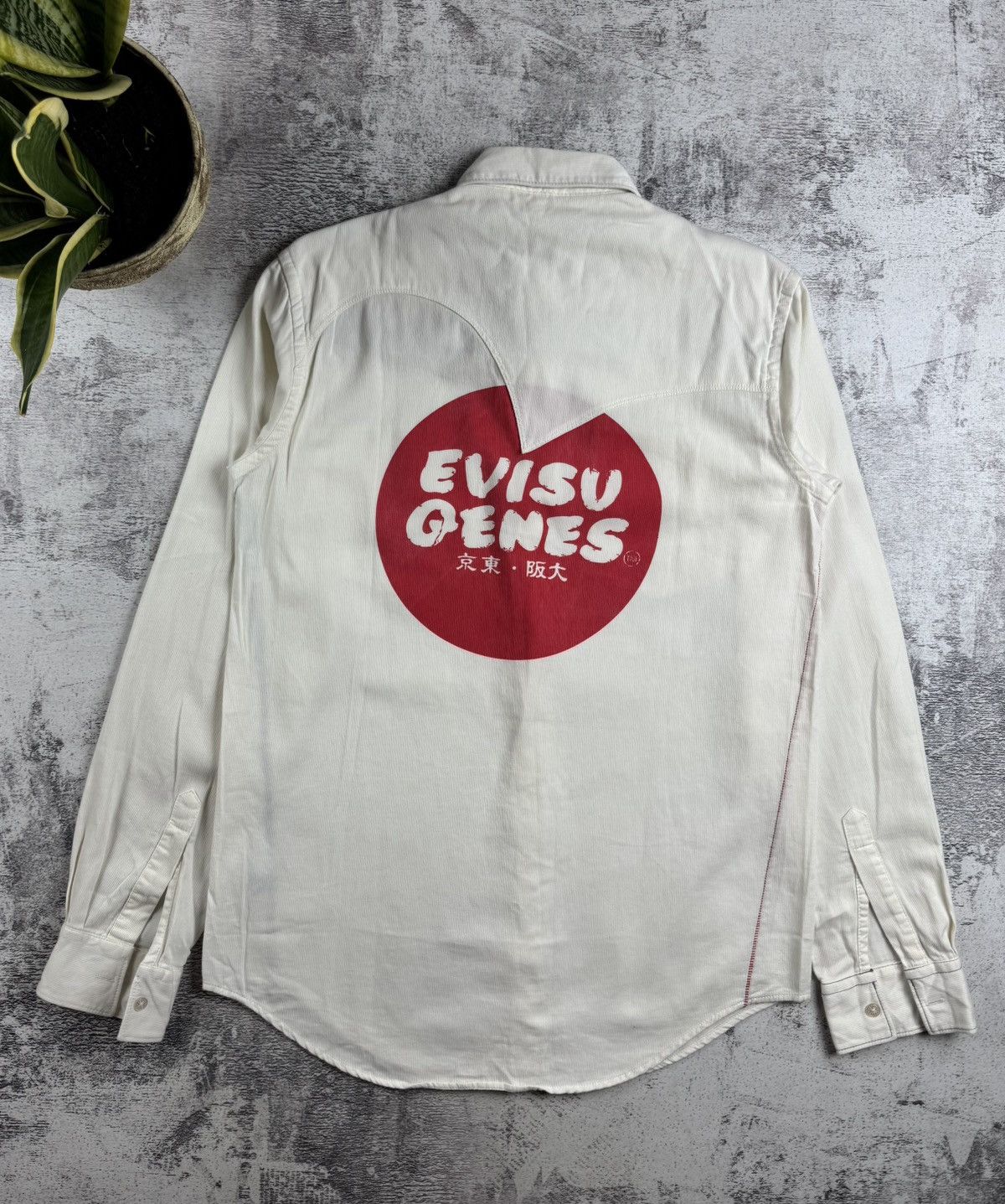 Evisu Evisu Gensis Japan Flag Velour Corduroy Medium Button Longsleeve Shirt Size US M / EU 48-50 / 2 - 2 Thumbnail