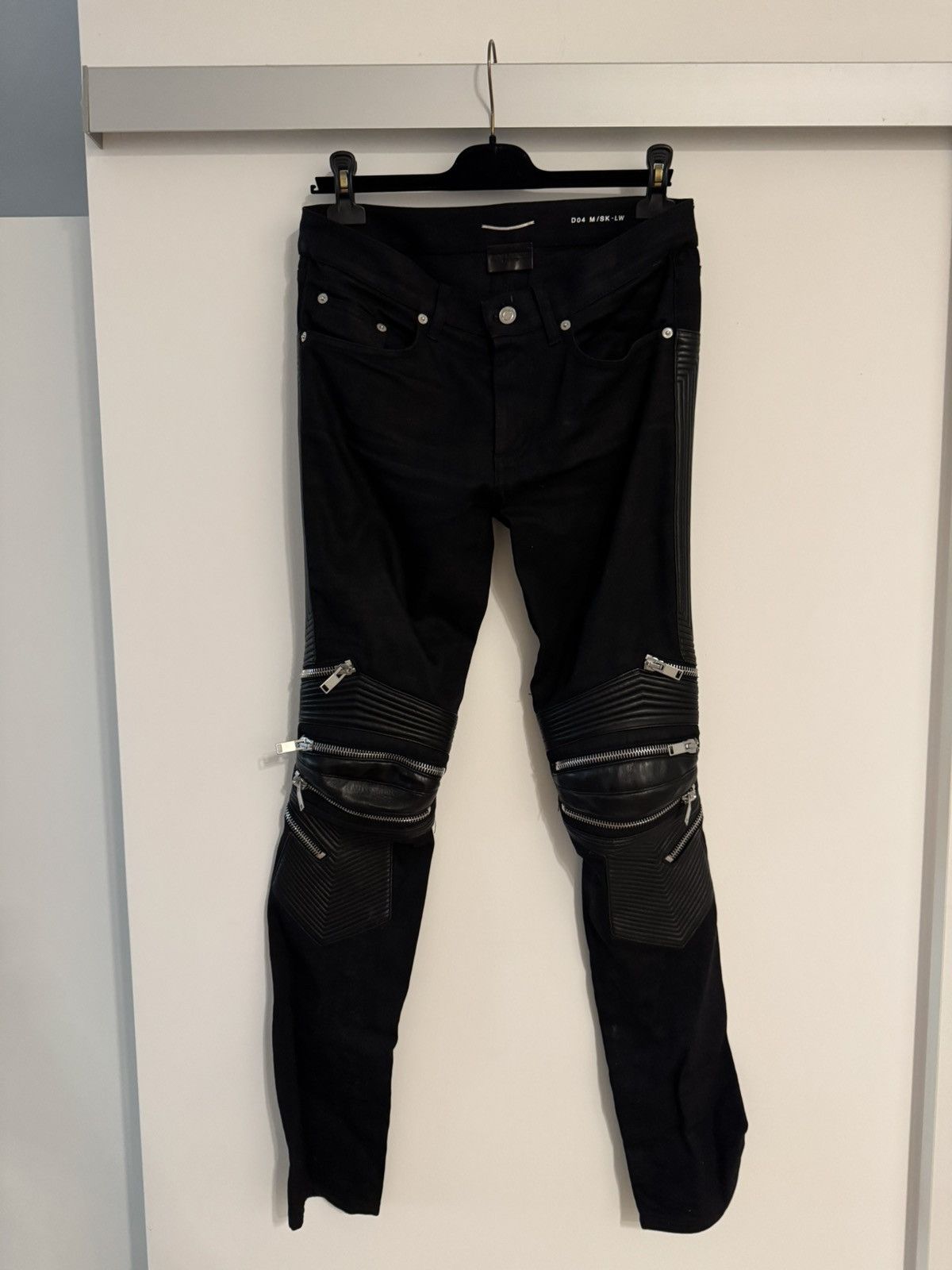 Saint Laurent Paris Saint Laurent Paris D04 Biker Jeans Size US 30 / EU 46 - 1 Thumbnail