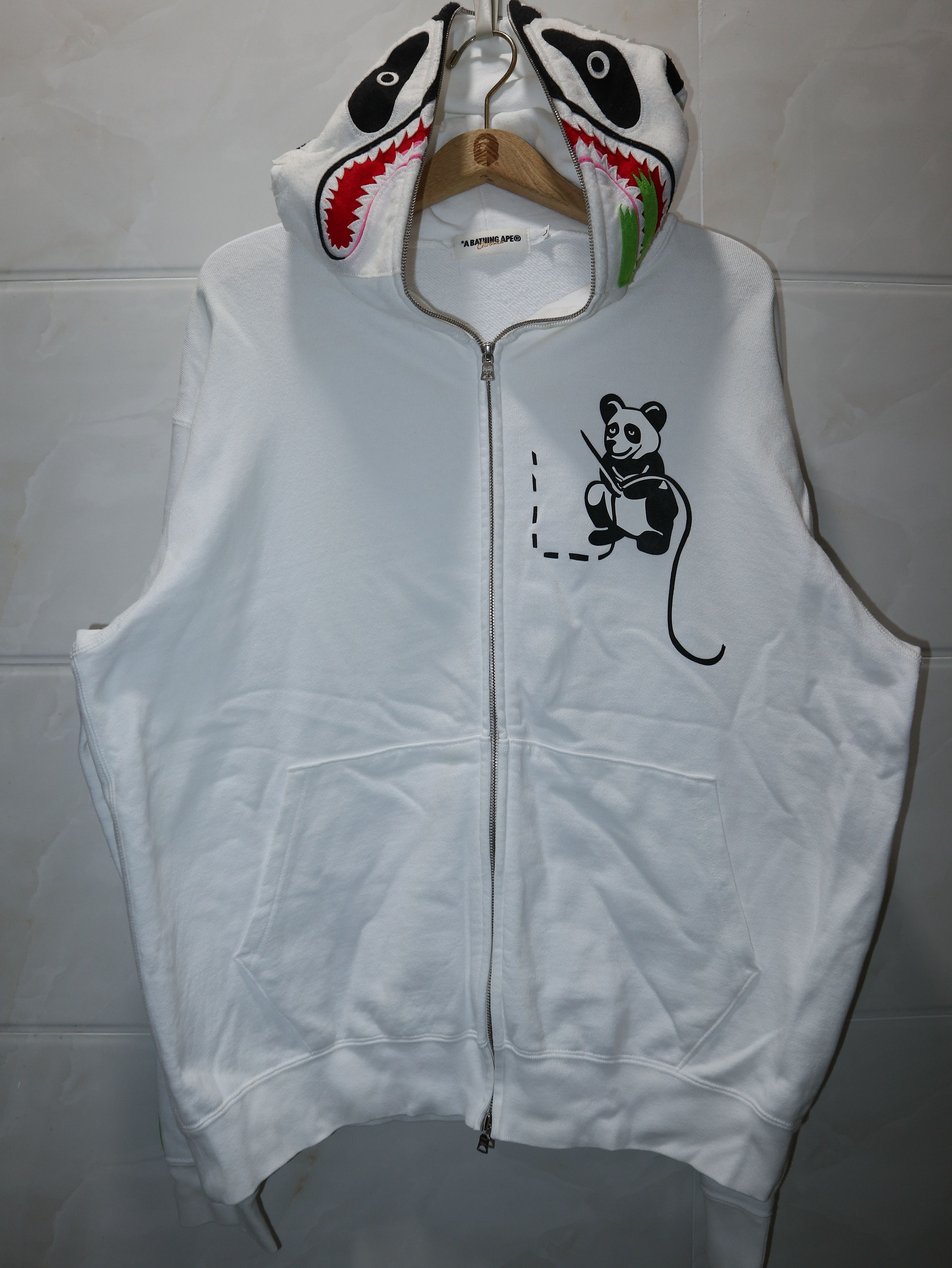 Bape A Bathing Ape Panda Hoodie Size US L / EU 52-54 / 3 - 2 Thumbnail