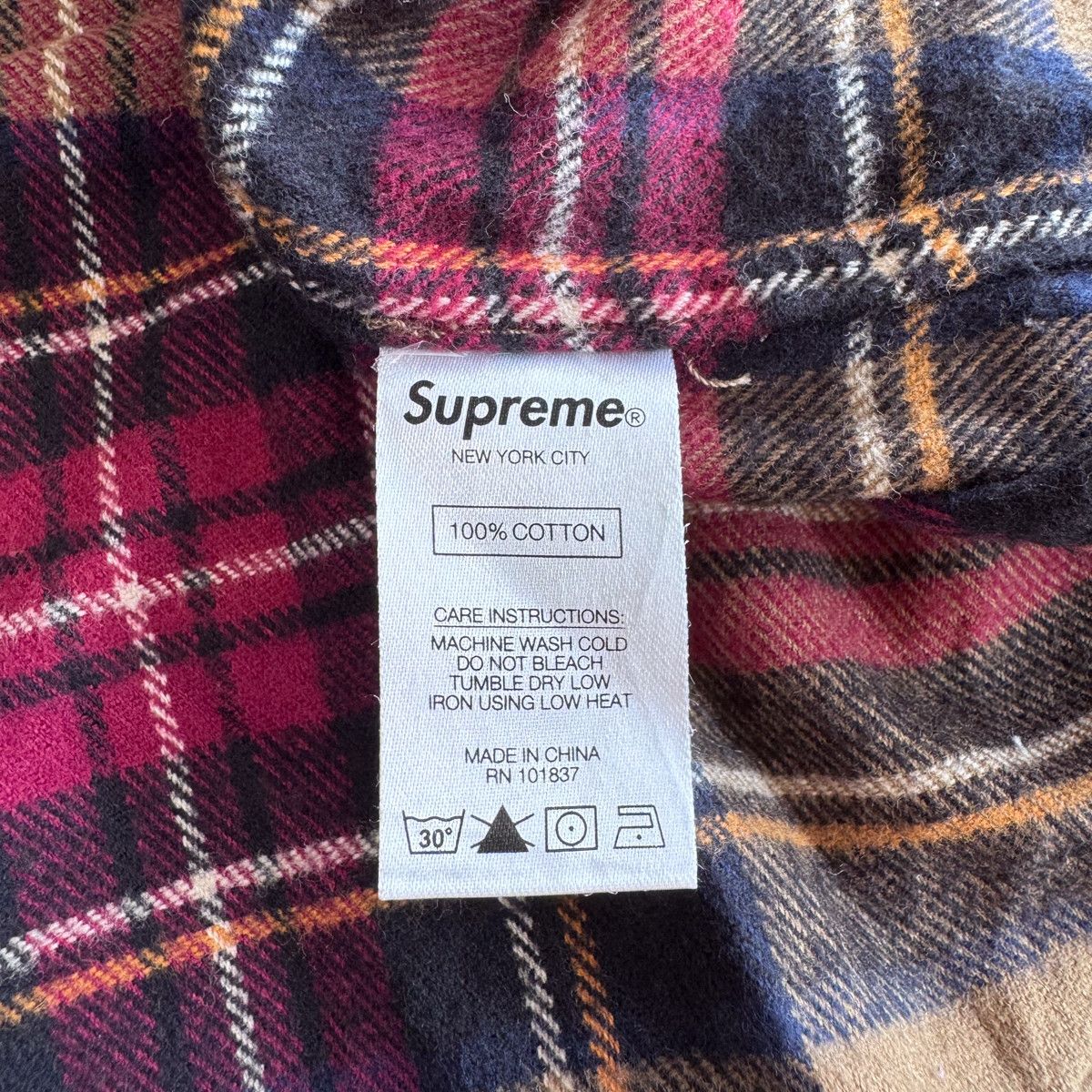 Supreme SUPREME SS2019 TARTAN FLANNEL SHIRT M Size US M / EU 48-50 / 2 - 5 Thumbnail