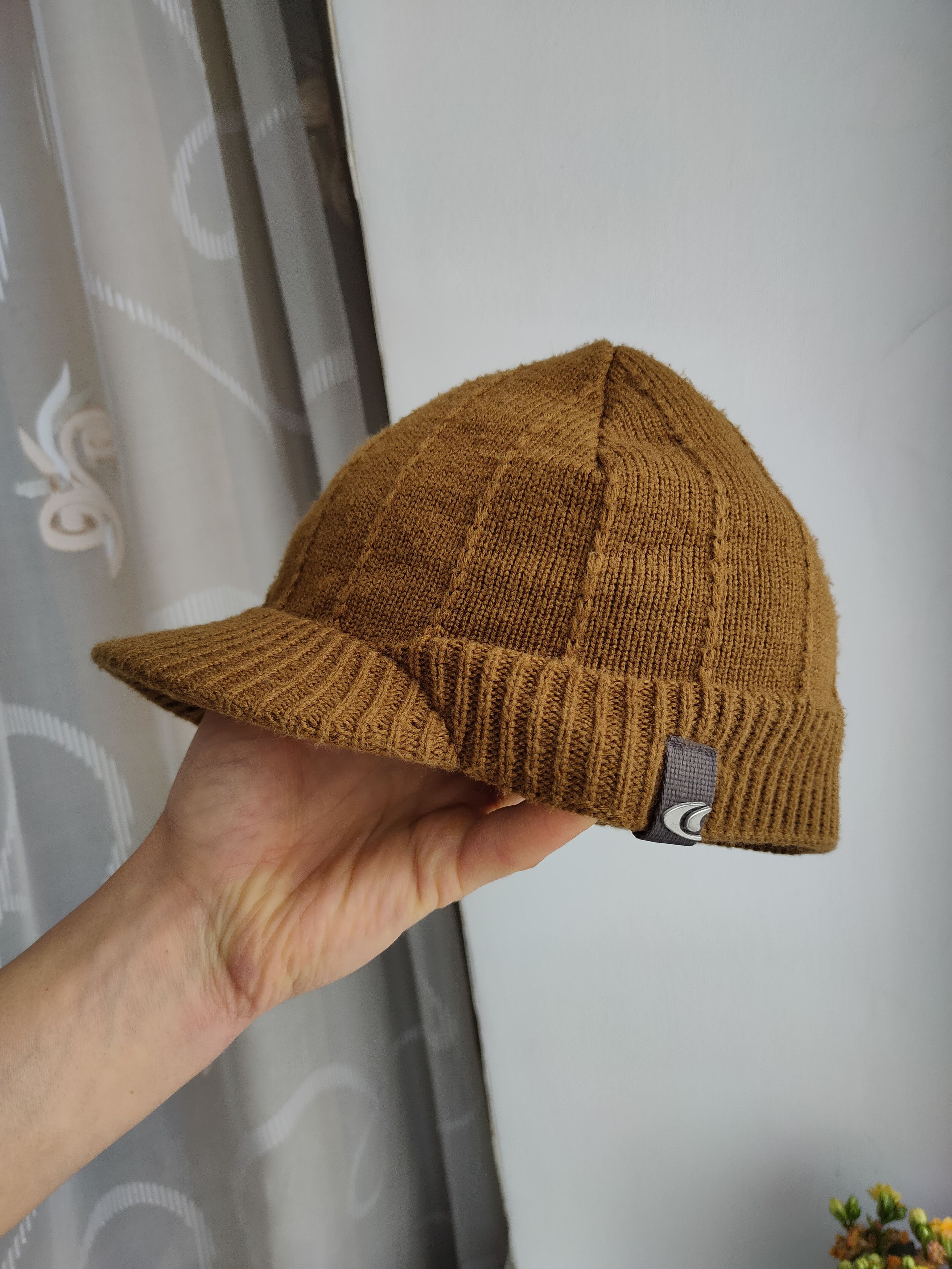 Salomon Vintage Y2K Salomon Knitted Beanie Hat With Visor Size ONE SIZE - 12 Thumbnail