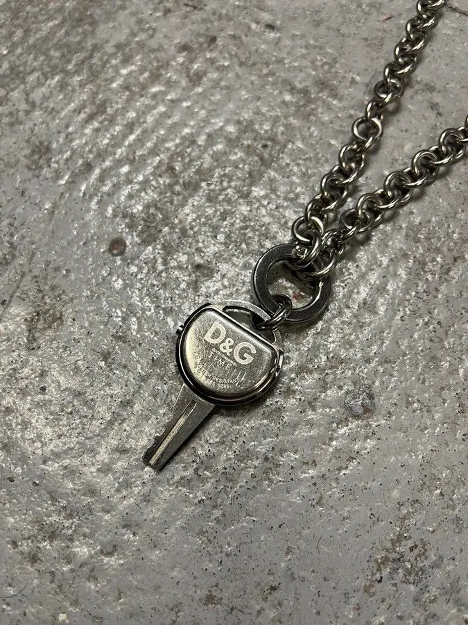 Dolce & Gabbana 2000s Dolce & Gabbana Crystal Key Watch Necklace Size ONE SIZE - 6 Thumbnail