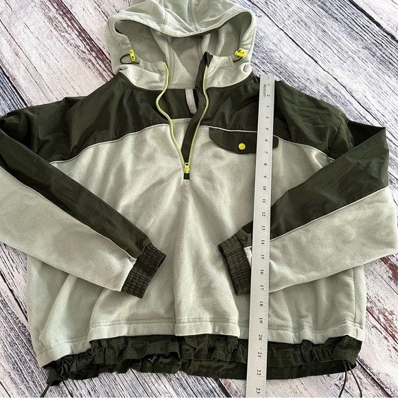 Athleta Athleta Zion Microfleece 1/4 Zip Hoodie Jacket #511865 Size M / US 6-8 / IT 42-44 - 9 Thumbnail