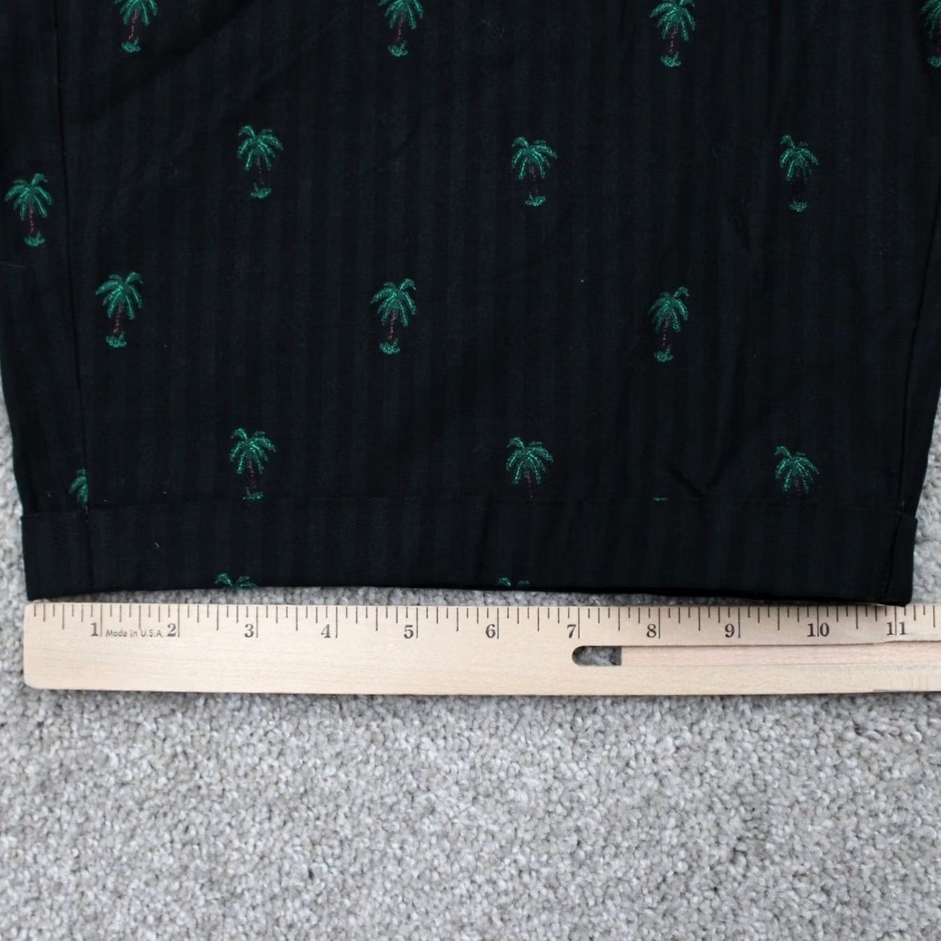 Scotch & Soda Scotch & Soda Chino Shorts Mens 36 Black/Green Island Getaway 9" inseam Size US 36 / EU 52 - 5 Thumbnail
