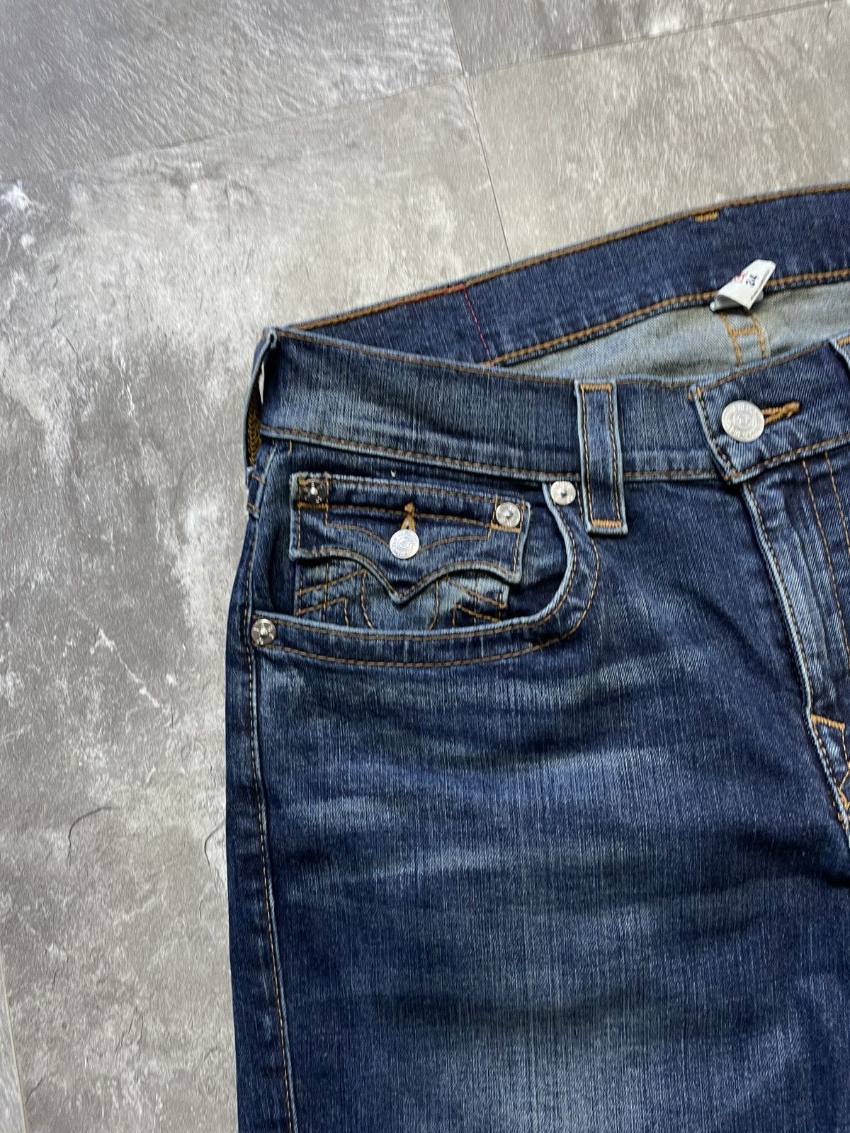 True Religion Vintage True Religion Baggy Straight Denim Jeans Japan Y2k Size US 34 / EU 50 - 6 Thumbnail