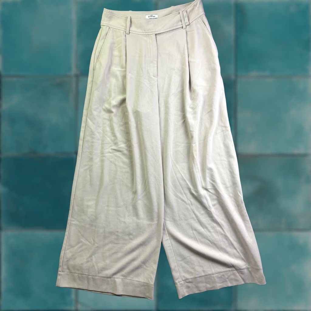 Rodebjer Rodebjer Obi Pants Women XL Beige Pleated Wide Leg Cropped Viscose Blend Size 40" / US 18 - 1 Thumbnail