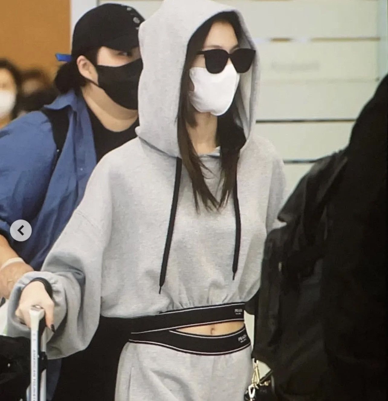 Prada 🔺Prada Grey Hoodie cropped sweater Size US XXS / EU 40 - 11 Thumbnail