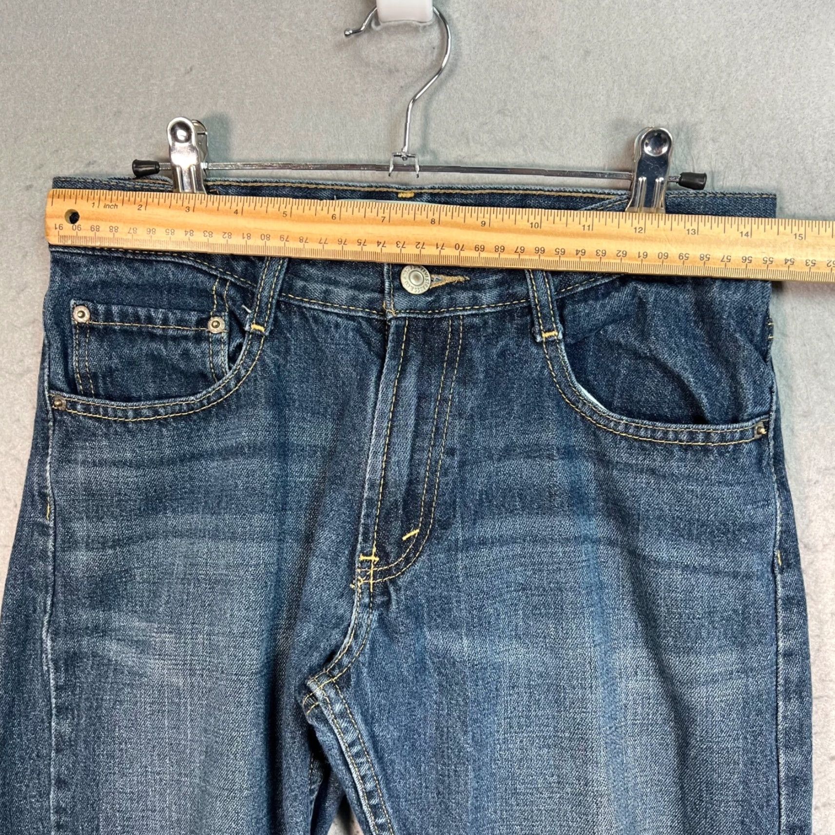Levi's VINTAGE Levis 505 Womens Size 16 Straight Denim Medium Wash Blue Jeans Size 38" / US 16 / IT 52 - 5 Thumbnail