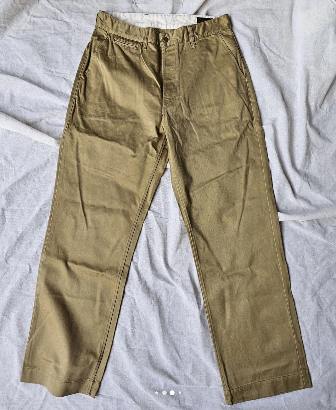 image of Trophy Clothing Chino Pant in Khaki, Men's (Size 32)