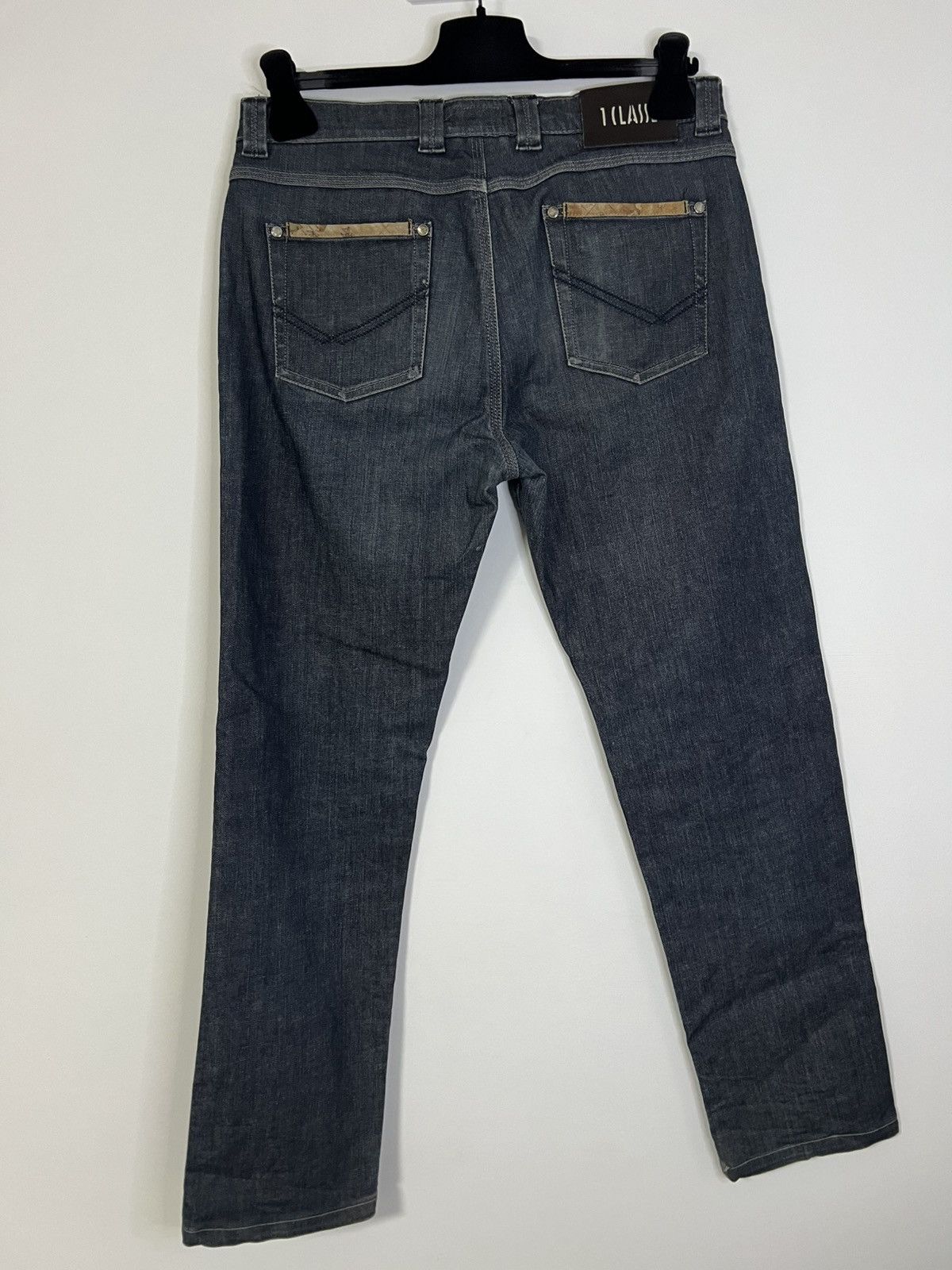 Alviero Martini Alviero Martini 1ª classe M jeans denim pants Size US 29 - 3 Thumbnail