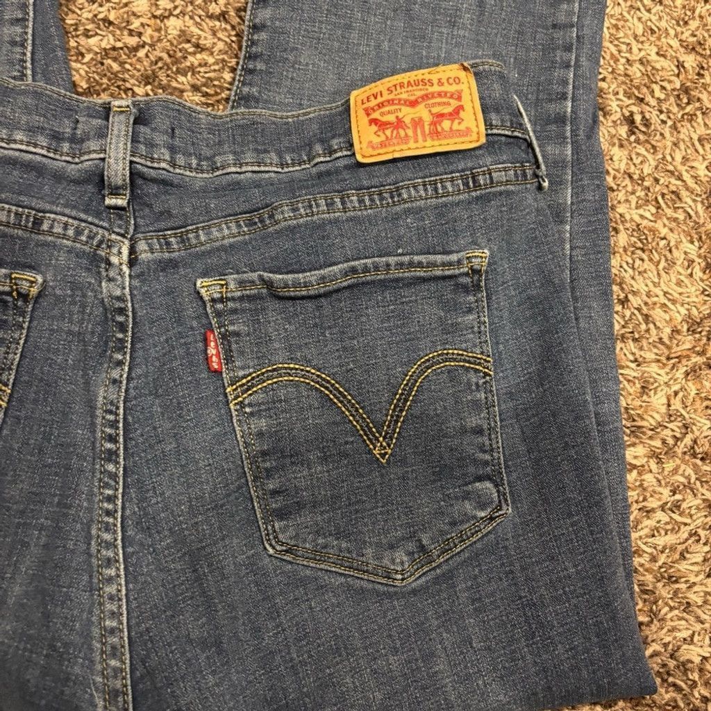 Levi's Levi's Women's Classic Straight Jeans Size 32" / US 10 / IT 46 - 4 Thumbnail