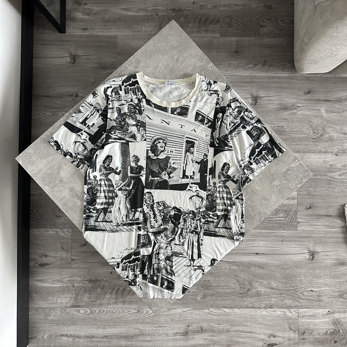 Vintage Vintage 90s All Over Print AOP tee Hawaii chill y2k girls Size US L / EU 52-54 / 3 - 1 Thumbnail
