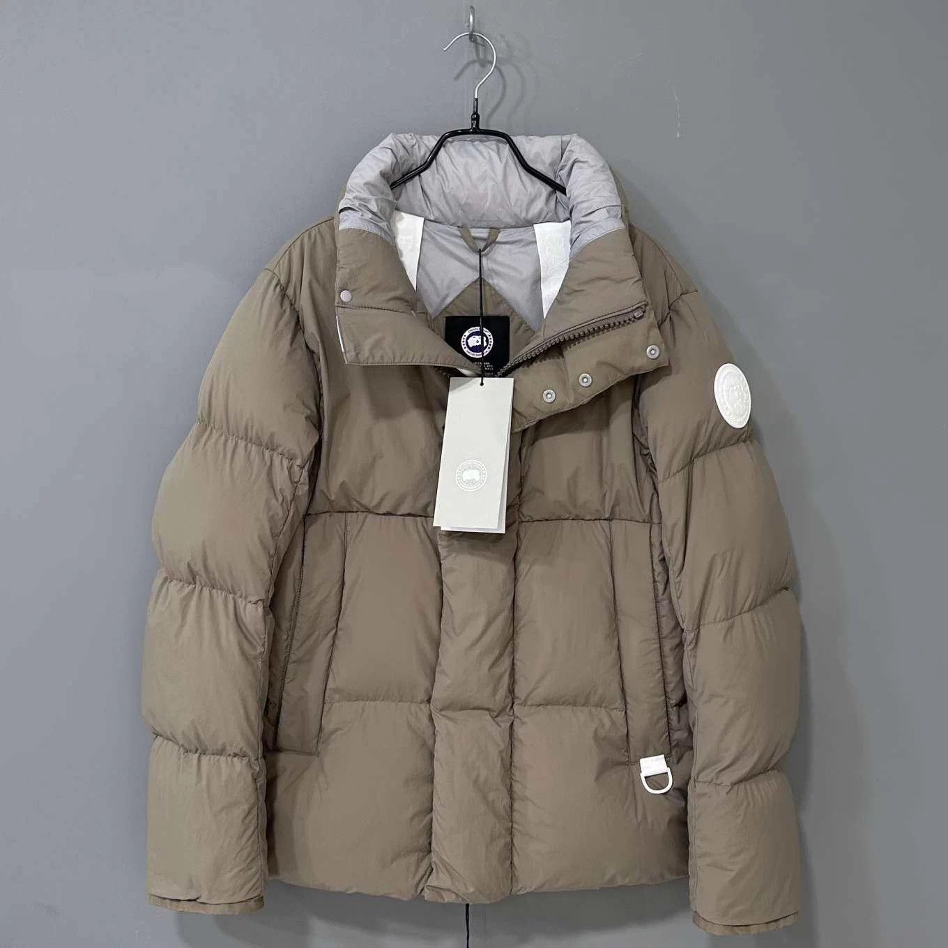 Canada Goose Canada Goose Brown Puffer Down Jacket S Size US S / EU 44-46 / 1 - 1 Thumbnail