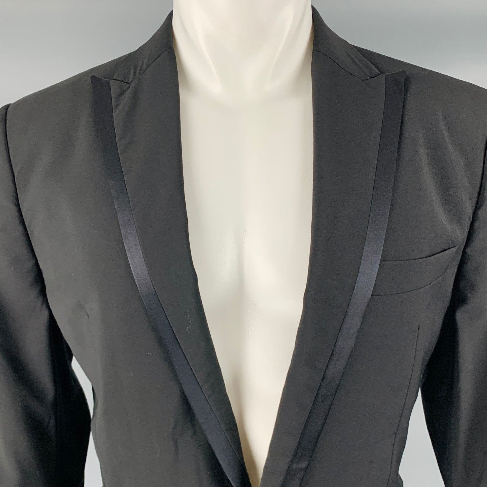Dsquared2 DSQUARED2 Size 40 Black Wool Peak Lapel Sport Coat Size 40R - 2 Thumbnail