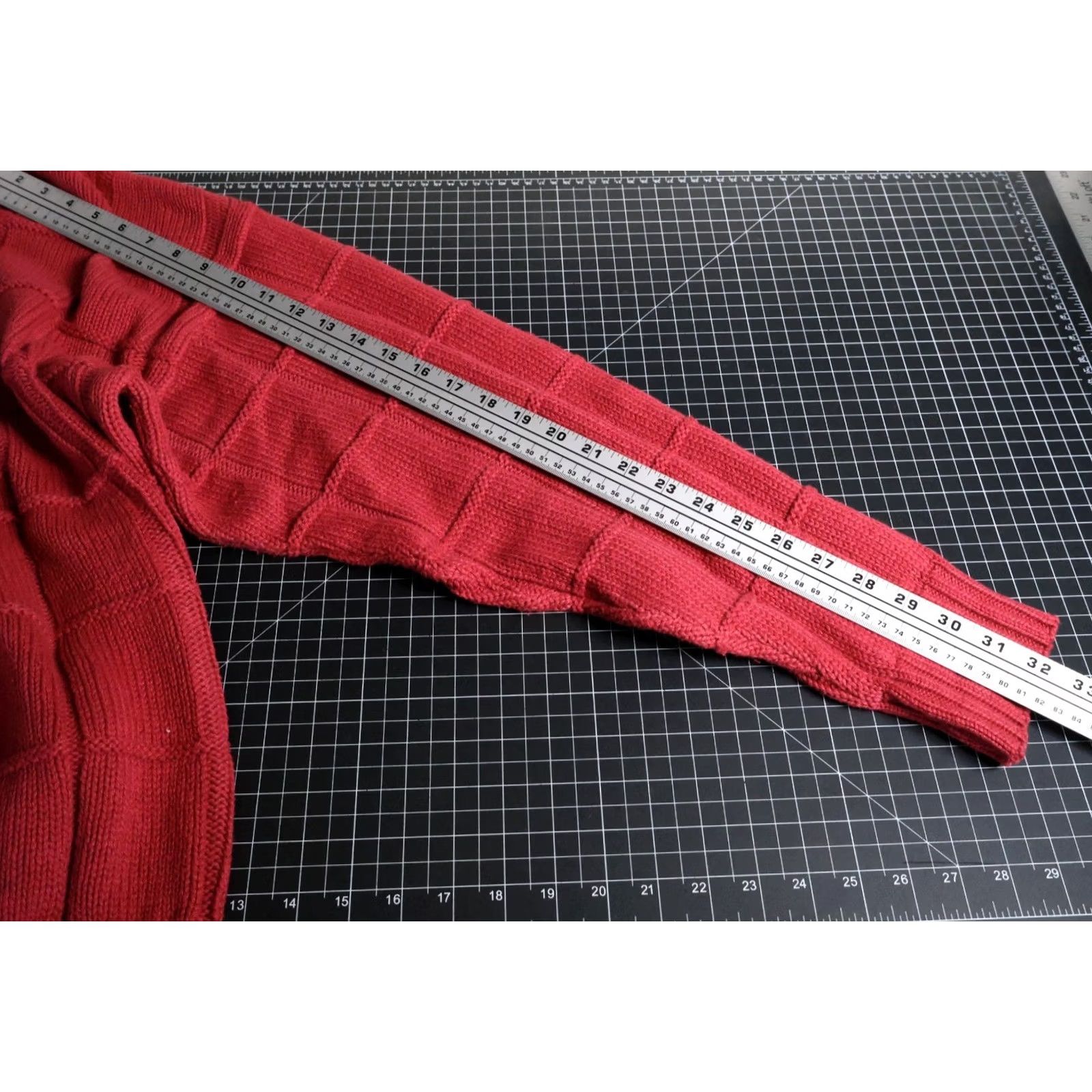 Vintage VINTAGE Lord Jeff Sweater Men XL Red Crewneck Textured Knit Heavyweight Cotton Grid Check Pullover 80s Retro Hipster Preppy Size US XL / EU 56 / 4 - 7 Thumbnail