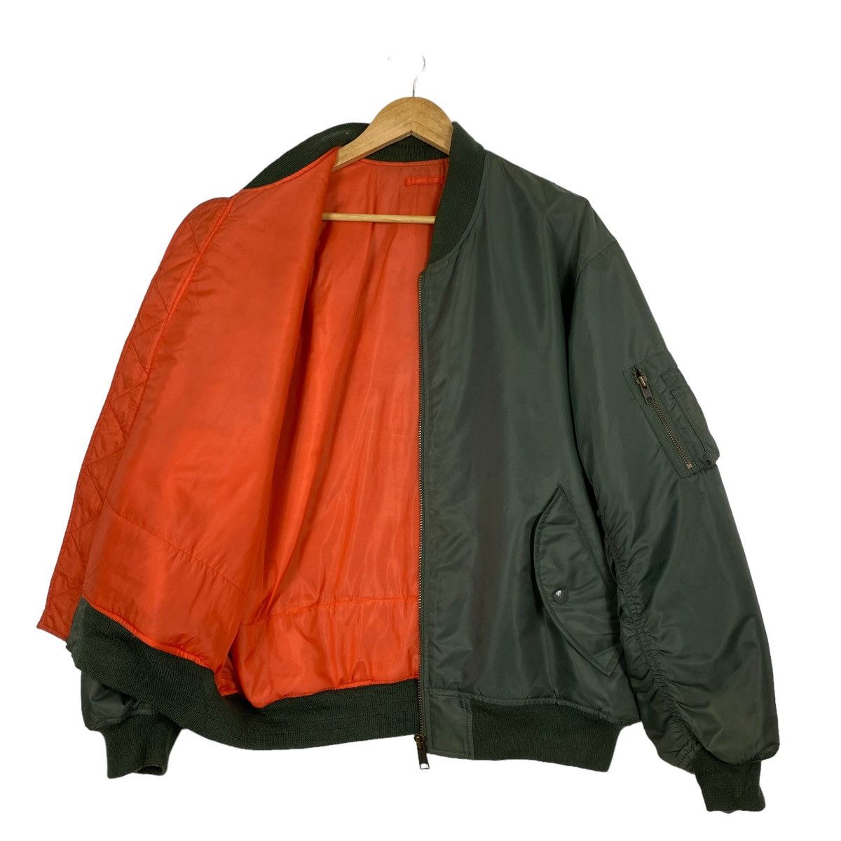 Japanese Brand Vintage Uniqlo Bomber Jacket Size M Size US M / EU 48-50 / 2 - 10 Thumbnail