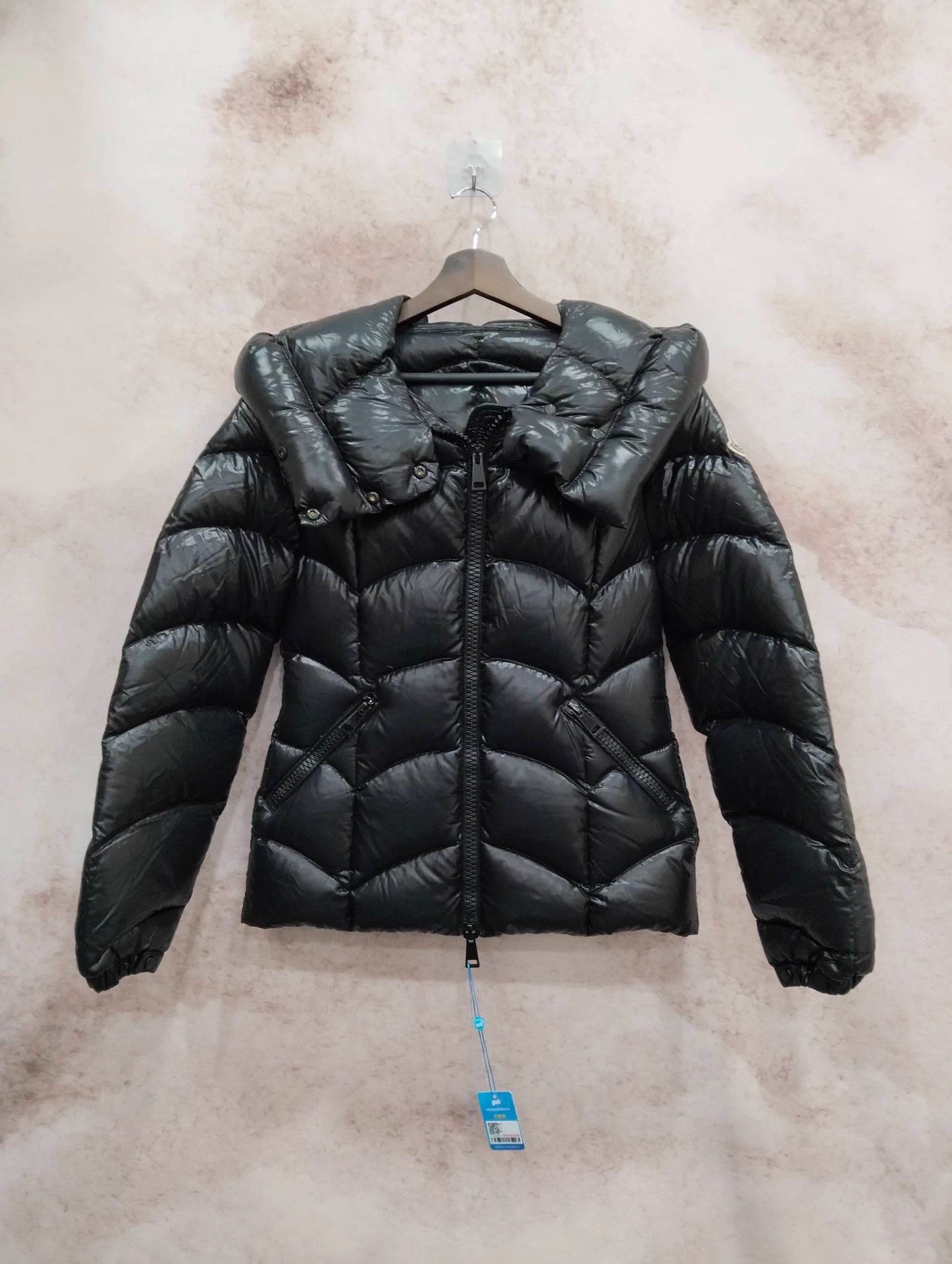 Moncler Moncler Akebia Black Short Puffer Jacket Size 2 Size M / US 6-8 / IT 42-44 - 1 Thumbnail