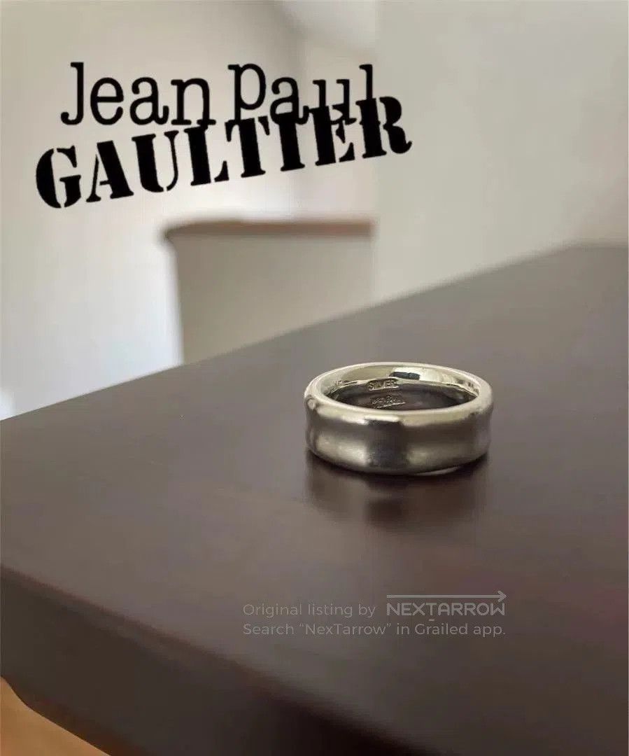 Jean Paul Gaultier Jean Paul Gaultier Minimalist Silver Ring. Size ONE SIZE - 8 Thumbnail