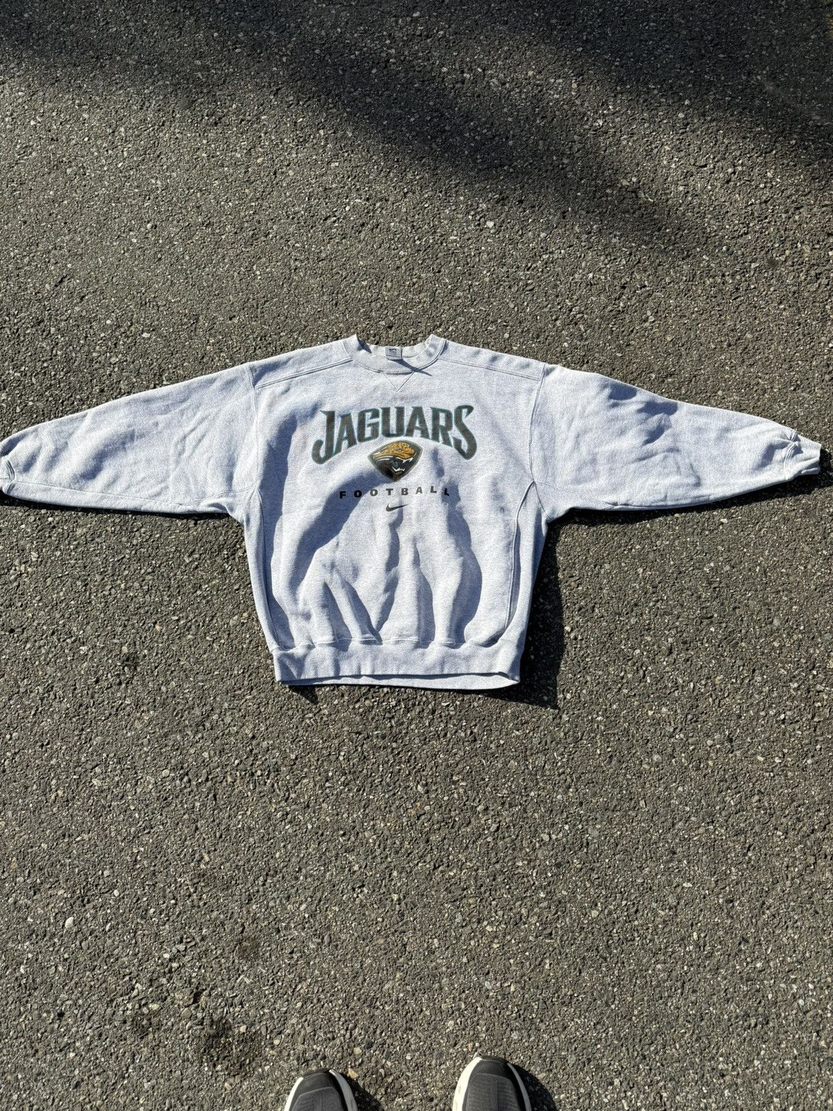 Nike Vintage Nike x NFL x Jaguars Crewneck Size US L / EU 52-54 / 3 - 2 Thumbnail
