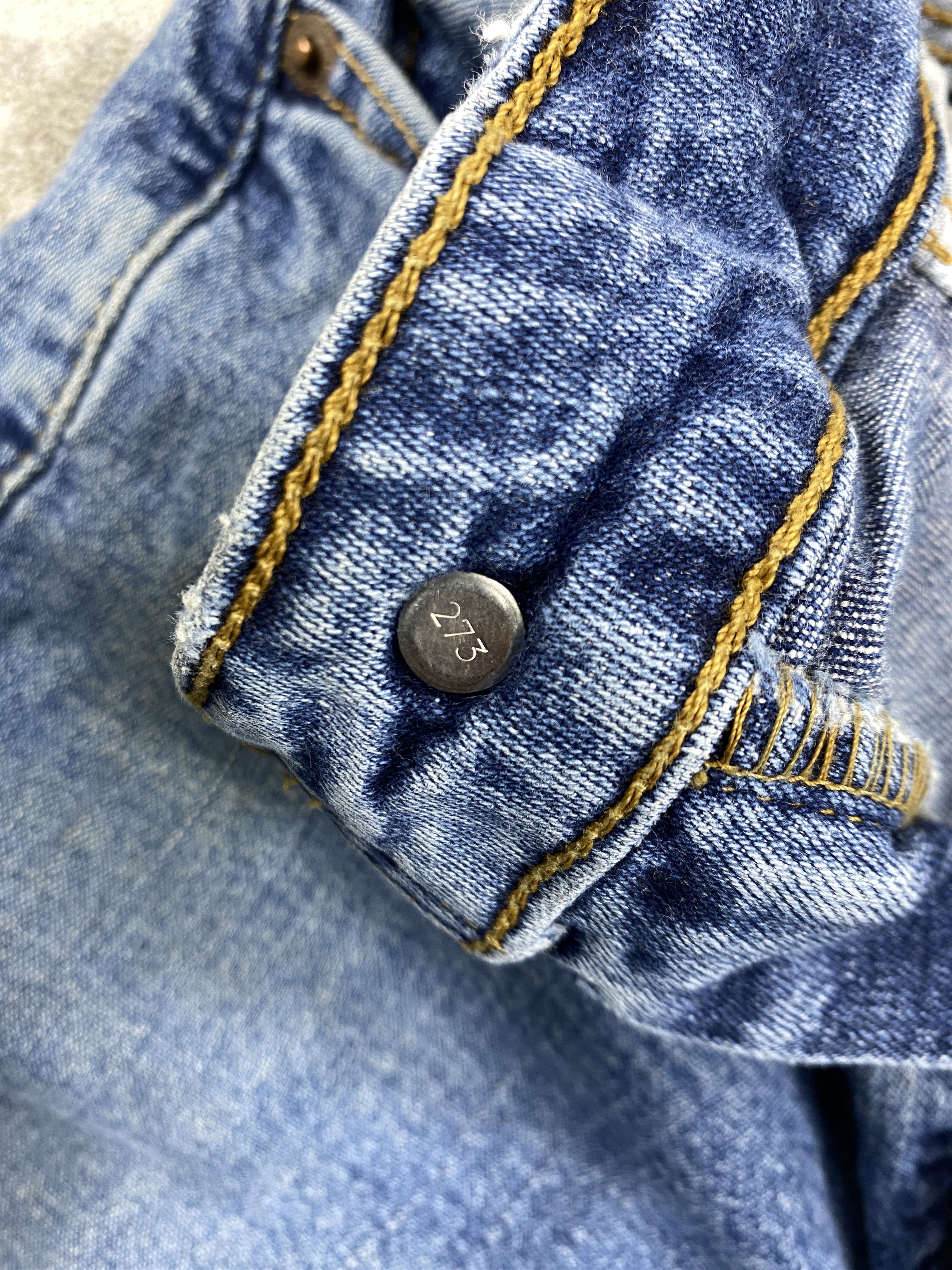 Japanese Brand Vintage Levi's 519 Low Flared Denim 30 x 31.5 -JN691 Size US 30 / EU 46 - 7 Thumbnail