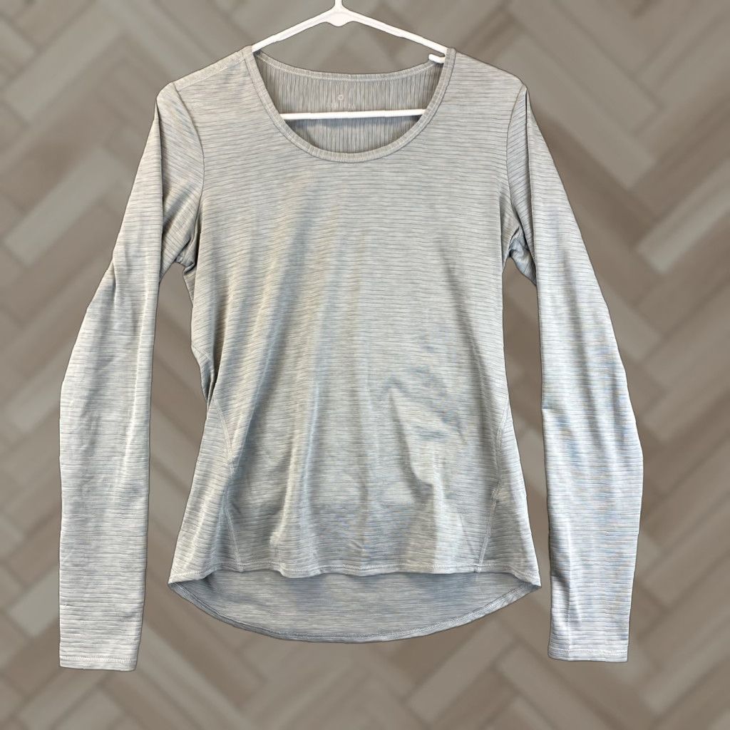 Athleta Athleta Seamless Long Sleeve Top S Women Yoga Workout Active Gray 53-15 Size S / US 4 / IT 40 - 1 Thumbnail