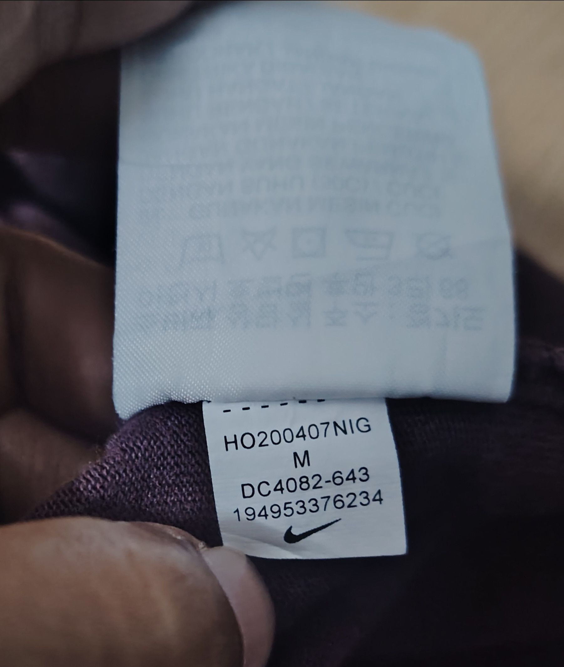 Nike ACG Vintage Nike ACG Small Logo Tshirt Size US M / EU 48-50 / 2 - 12 Thumbnail