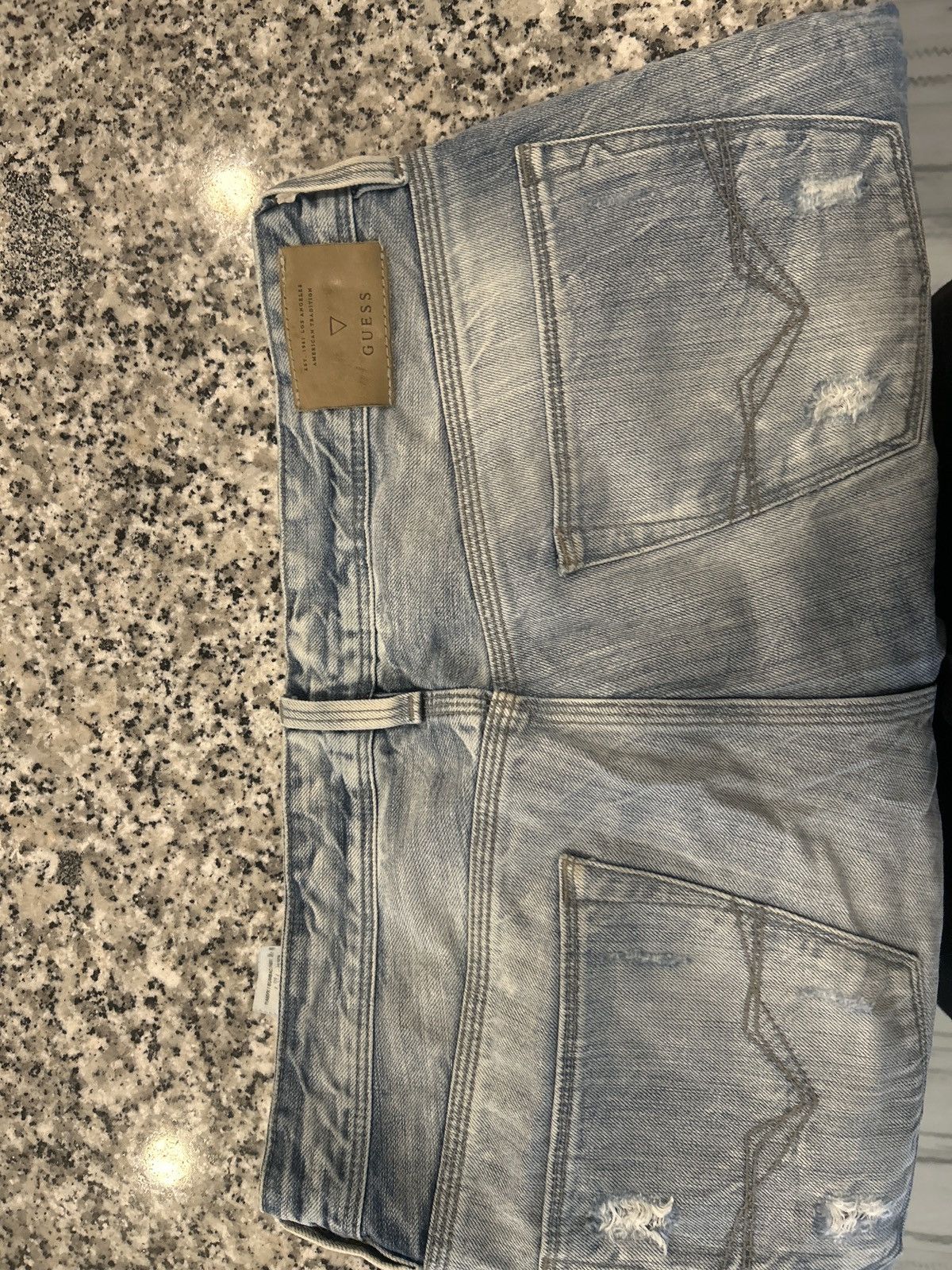 Guess Guess jeans Size US 33 - 2 Thumbnail