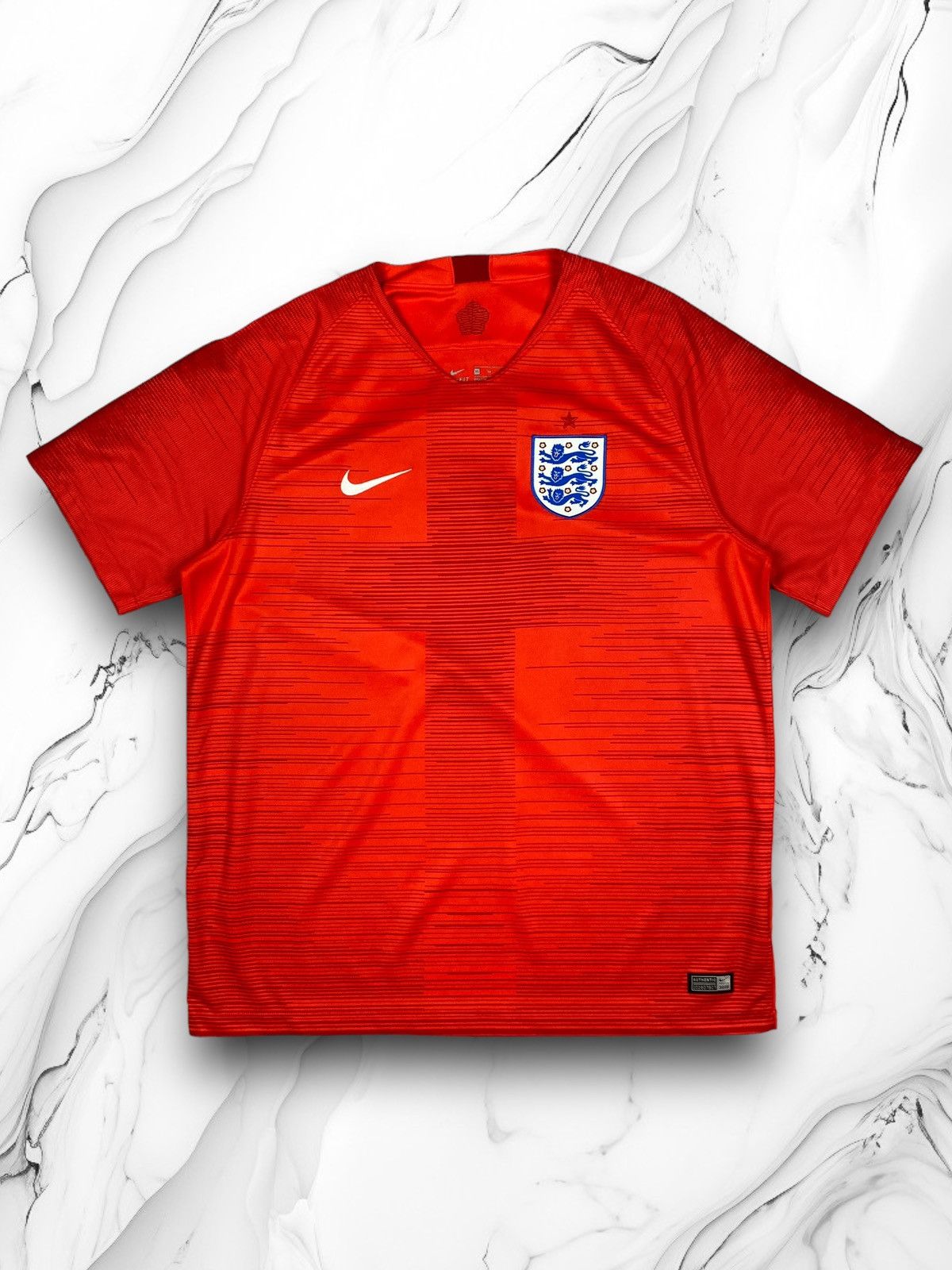 Nike Nike England 2018 Soccer Jersey Size US L / EU 52-54 / 3 - 1 Thumbnail