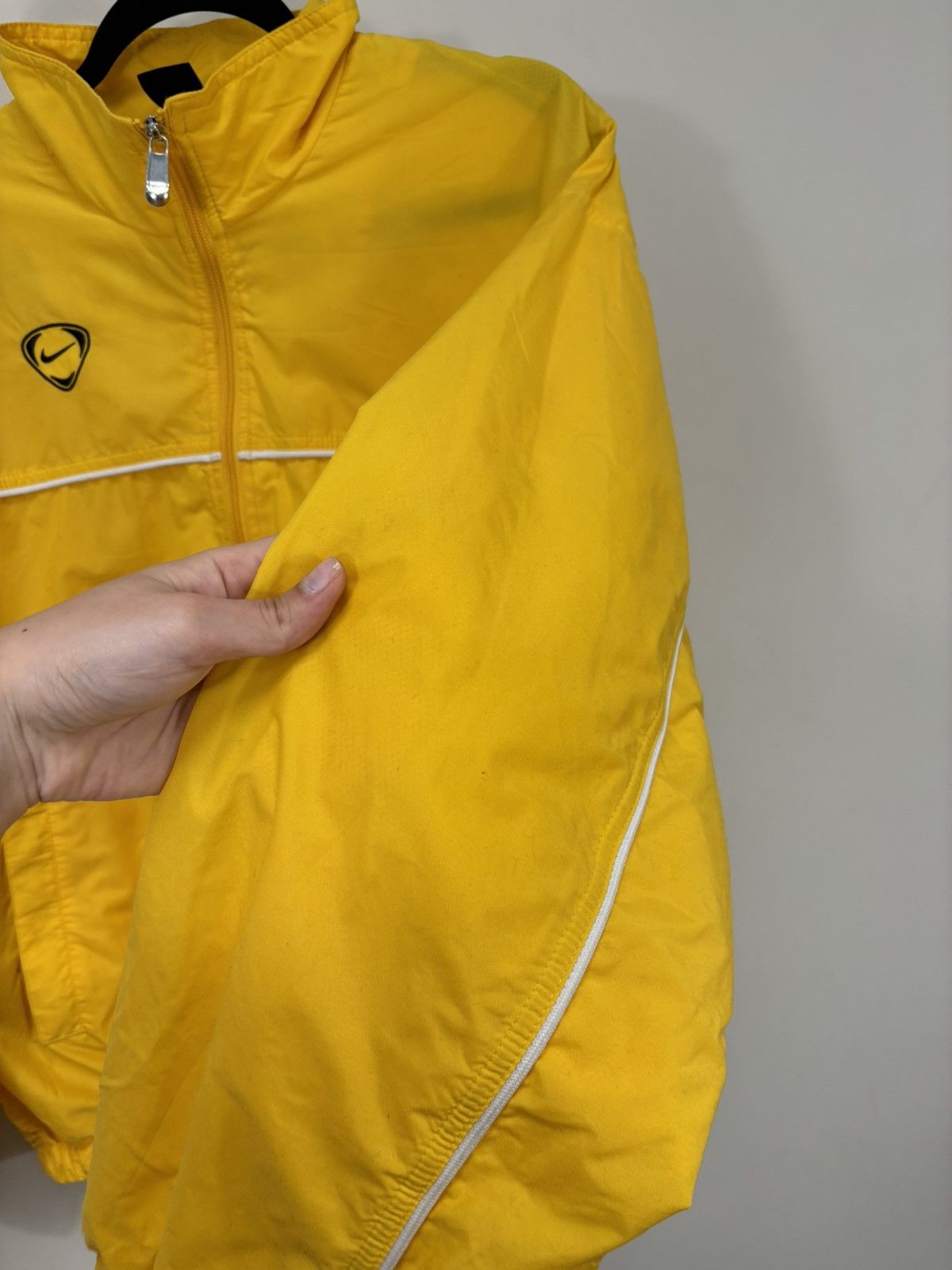 Nike Vintage Nike Y2K Retro Hype Yellow Swoosh Nylon Track Jacket Size US M / EU 48-50 / 2 - 13 Thumbnail