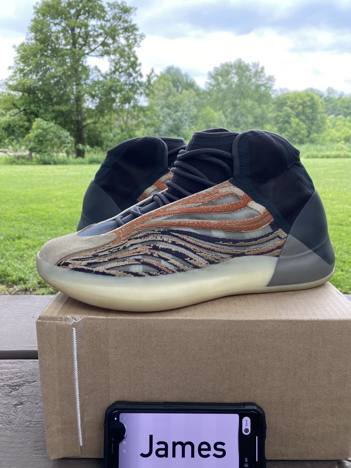 Adidas Adidas Yeezy Quantum Flash Orange GW5314 Size 12.5 Men Size US 12.5 / EU 45-46 - 1 Thumbnail
