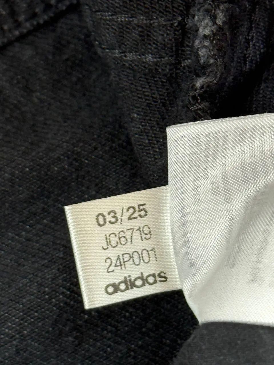 Adidas Adidas Originals Loosefit shorts black denim Size 32 Size US 32 / EU 48 - 7 Thumbnail