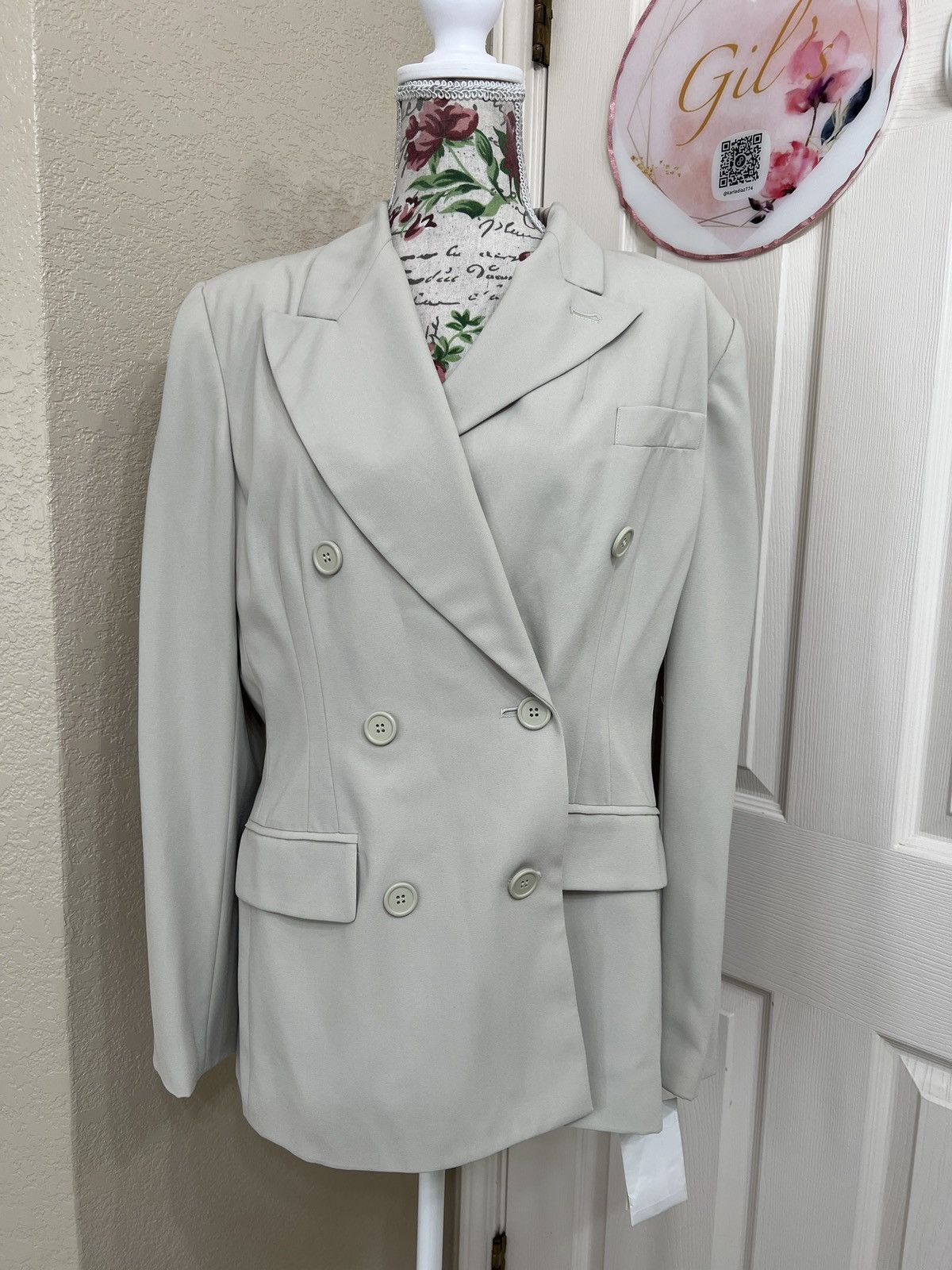 I.N.C INC International Concepts Double-Breasted Cream Blazer 90’s Size L / US 10 / IT 46 - 1 Thumbnail
