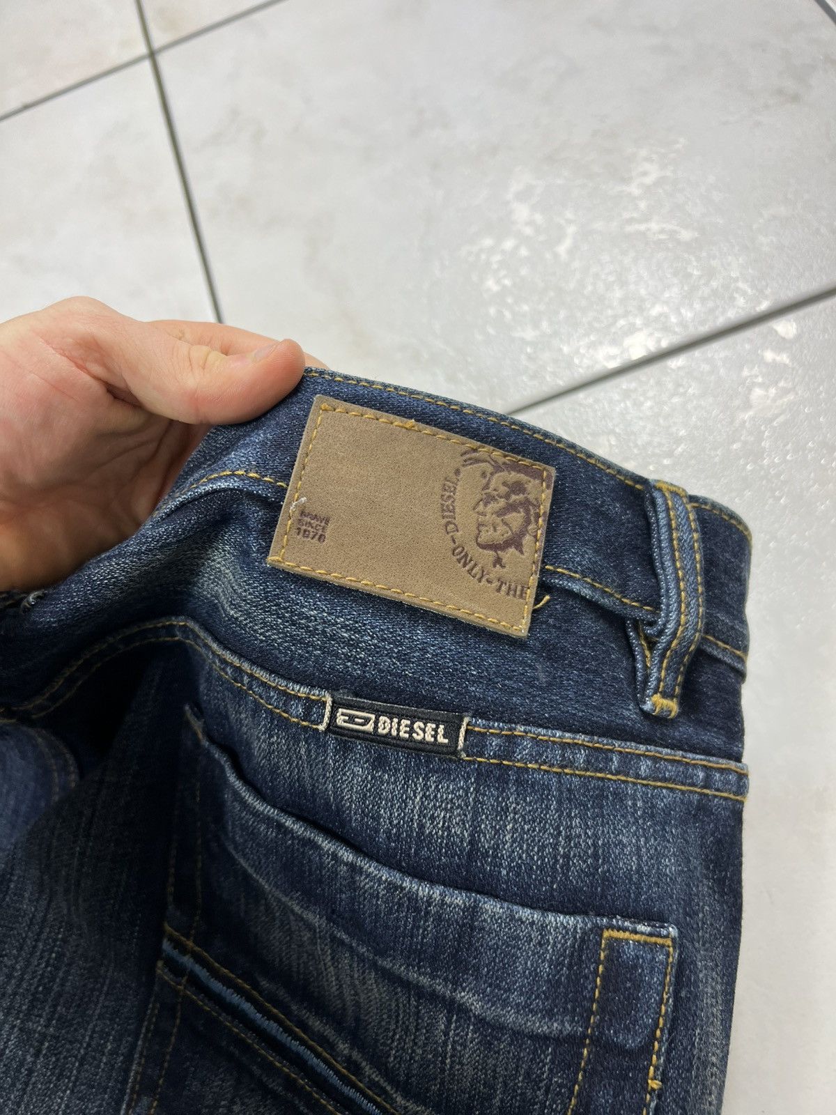 Diesel Vintage Diesel Roody raw navy distressed denim y2k jeans Size US 38 / EU 54 - 17 Thumbnail