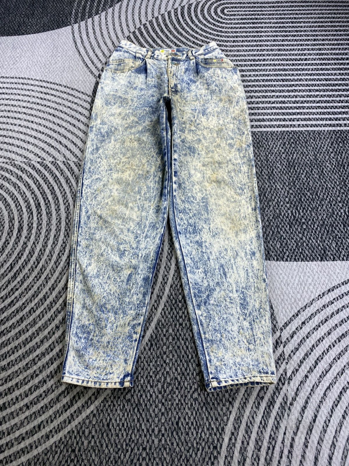 Japanese Brand Vintage Gold Rush Blue Washed Stain Jeans Size US 26 / EU 42 - 1 Thumbnail