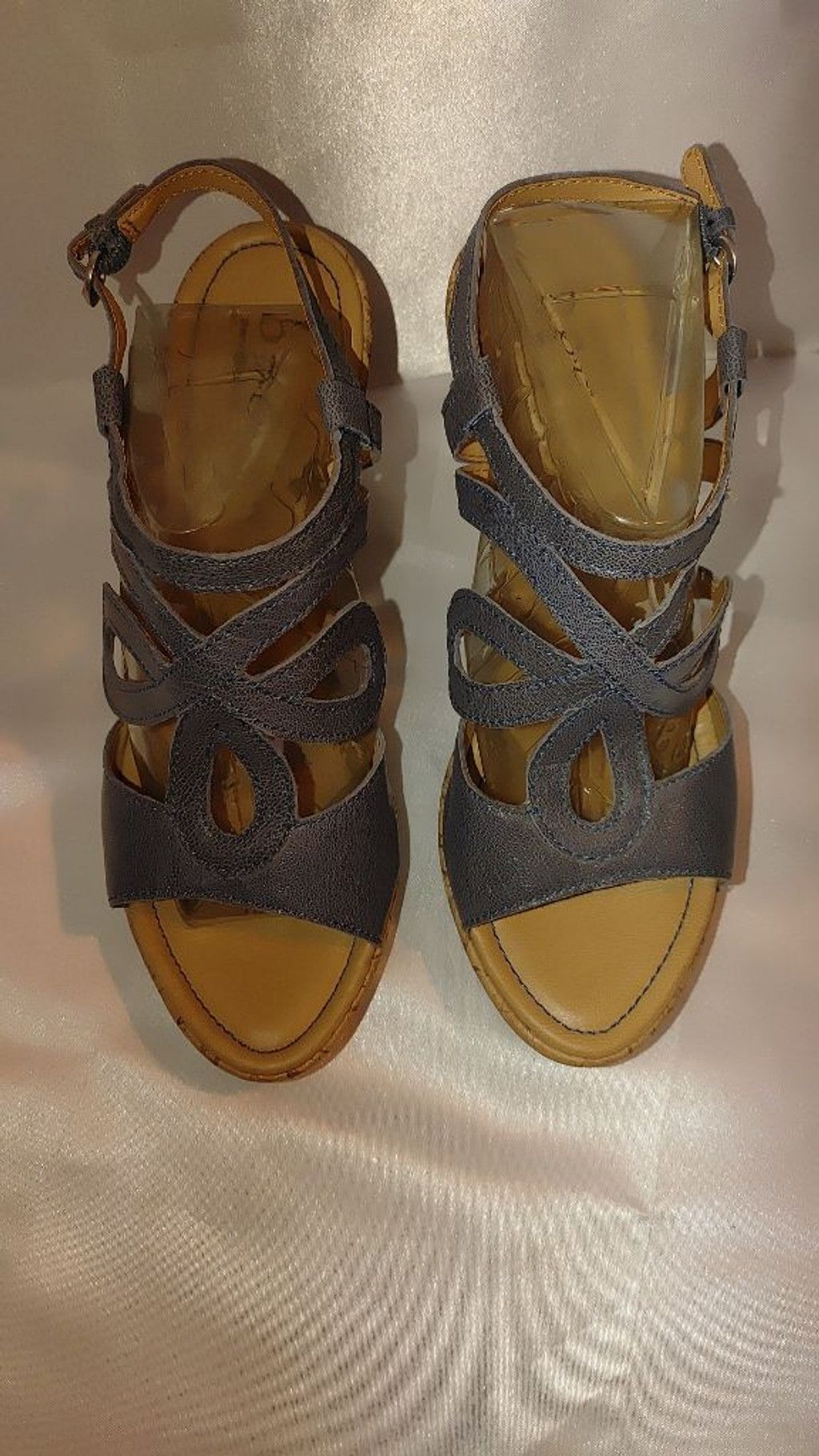 Born BOC Born Jalina Cork Wedge Sandals Size 9M Size US 9 / IT 39 - 5 Thumbnail