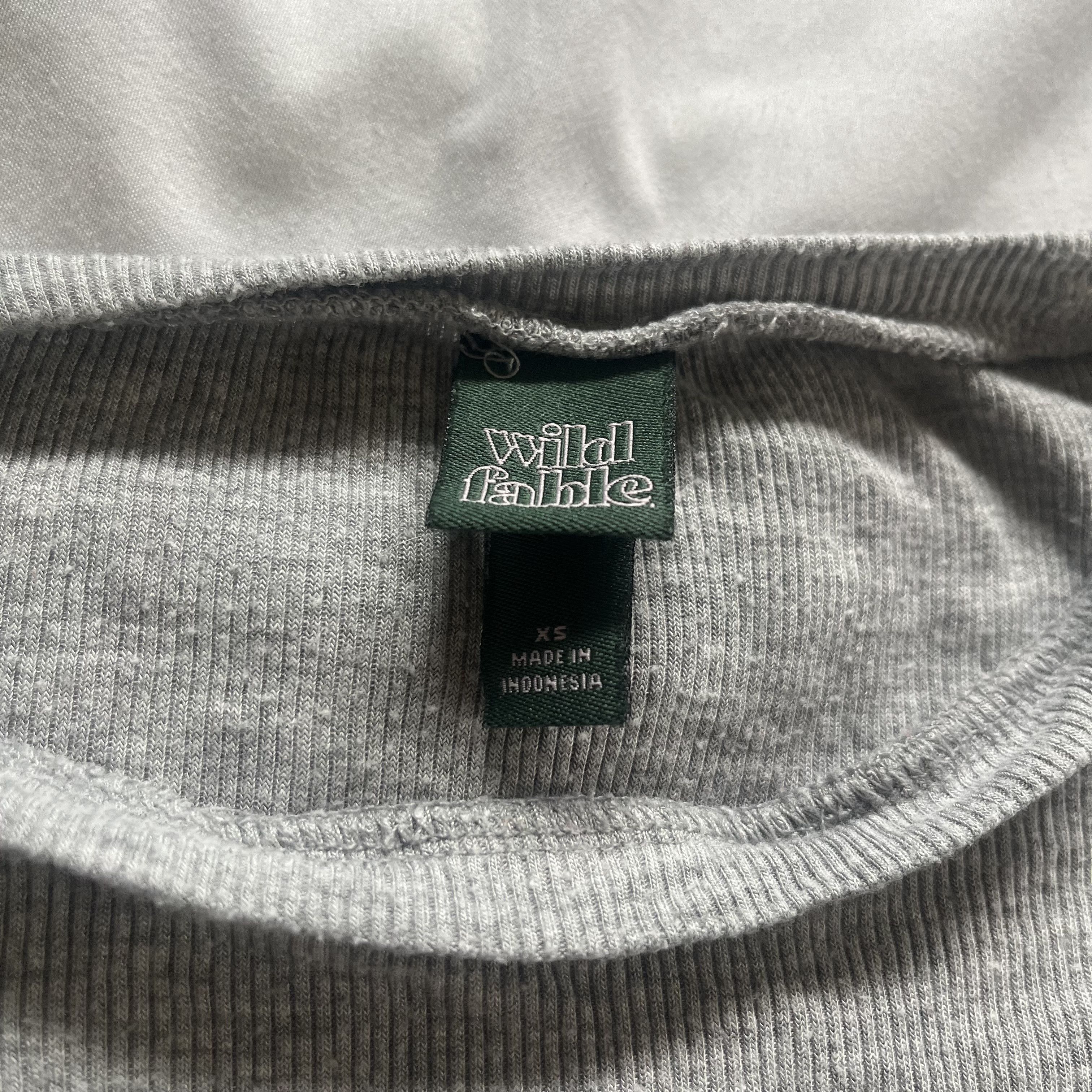Target Basics Wild Fable Gray Crop Top with Lettuce Hem Size XS / US 0-2 / IT 36-38 - 2 Thumbnail