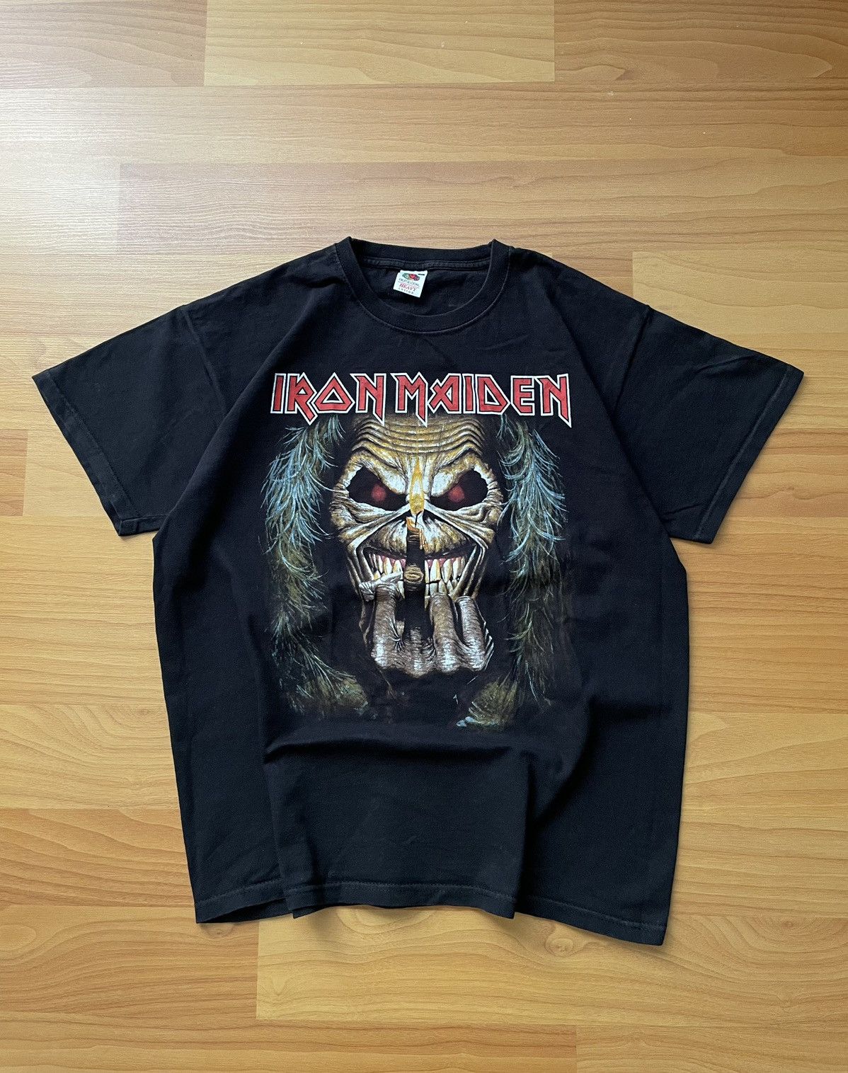 Band Tees × Iron Maiden × Vintage IRON MAIDEN Vintage Crazy T Shirt Eddie Candle Finger 2007 Size US XL / EU 56 / 4 - 4 Thumbnail