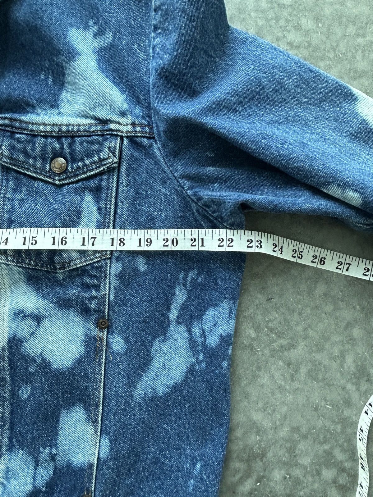 Wrangler Vintage 90s Wrangler 13oz Denim Jacket Size US L / EU 52-54 / 3 - 9 Thumbnail