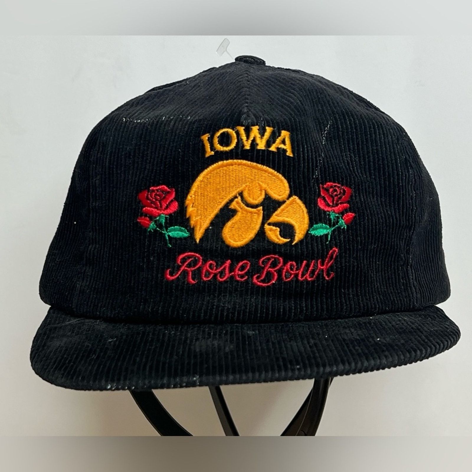 Vintage 1986 Rose Bowl Champs Iowa Hawkeyes Corduroy Hat DEADSTOCK Size ONE SIZE - 1 Thumbnail