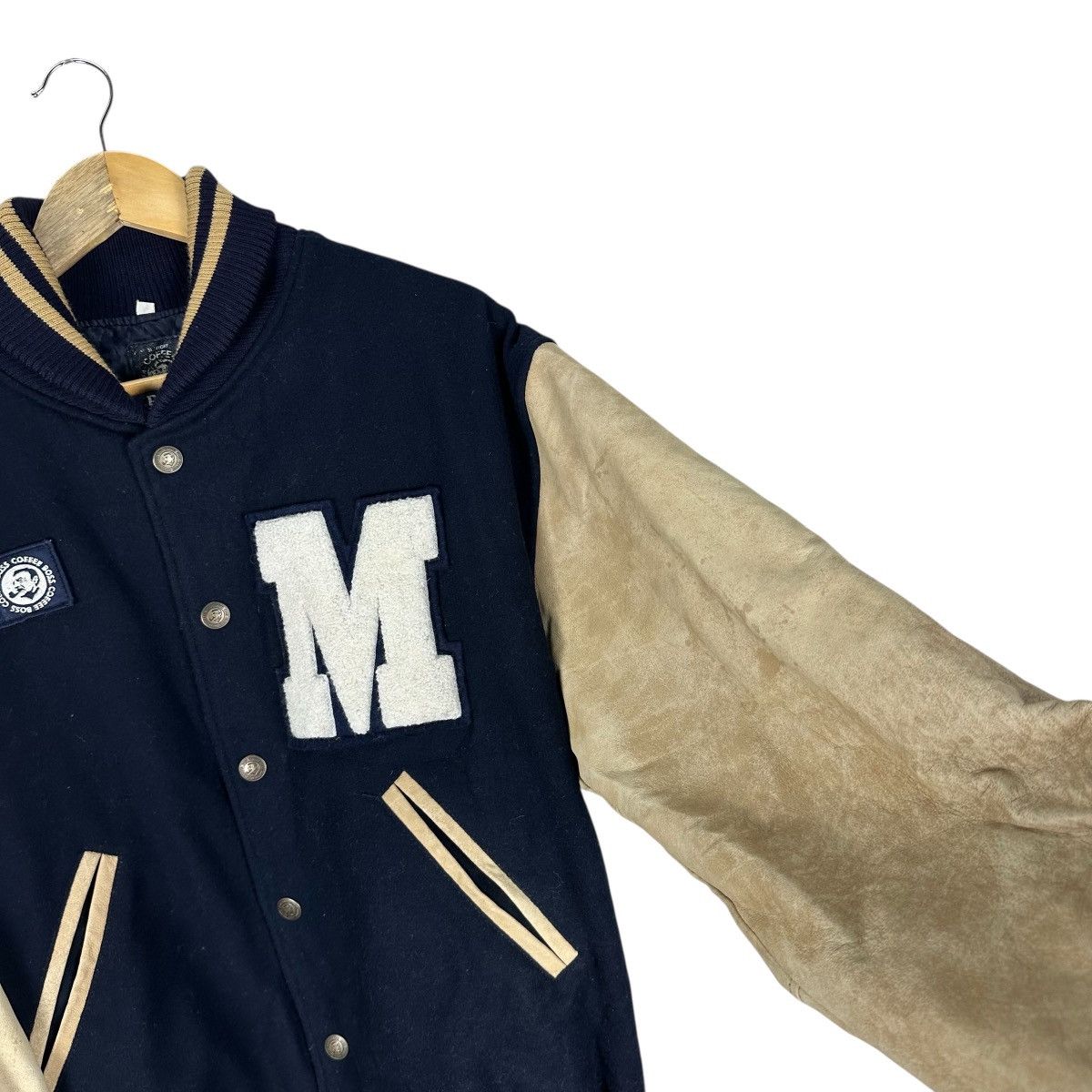 Japanese Brand SUNTORY BOSS COFFEE VARSITY JACKET Size US L / EU 52-54 / 3 - 6 Thumbnail