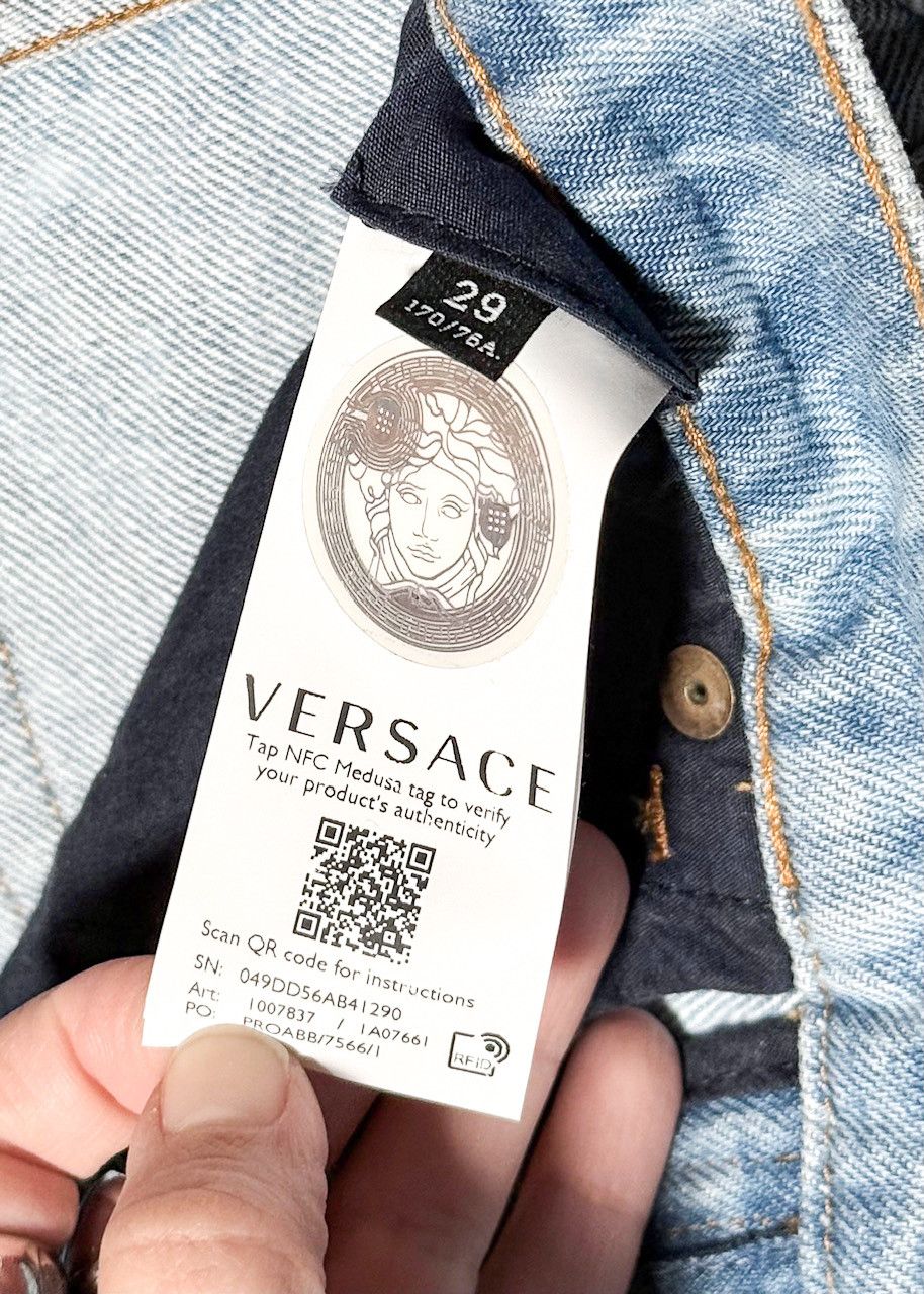 Versace Versace Washed Light Blue All Over Logo Jeans Size US 29 - 12 Thumbnail