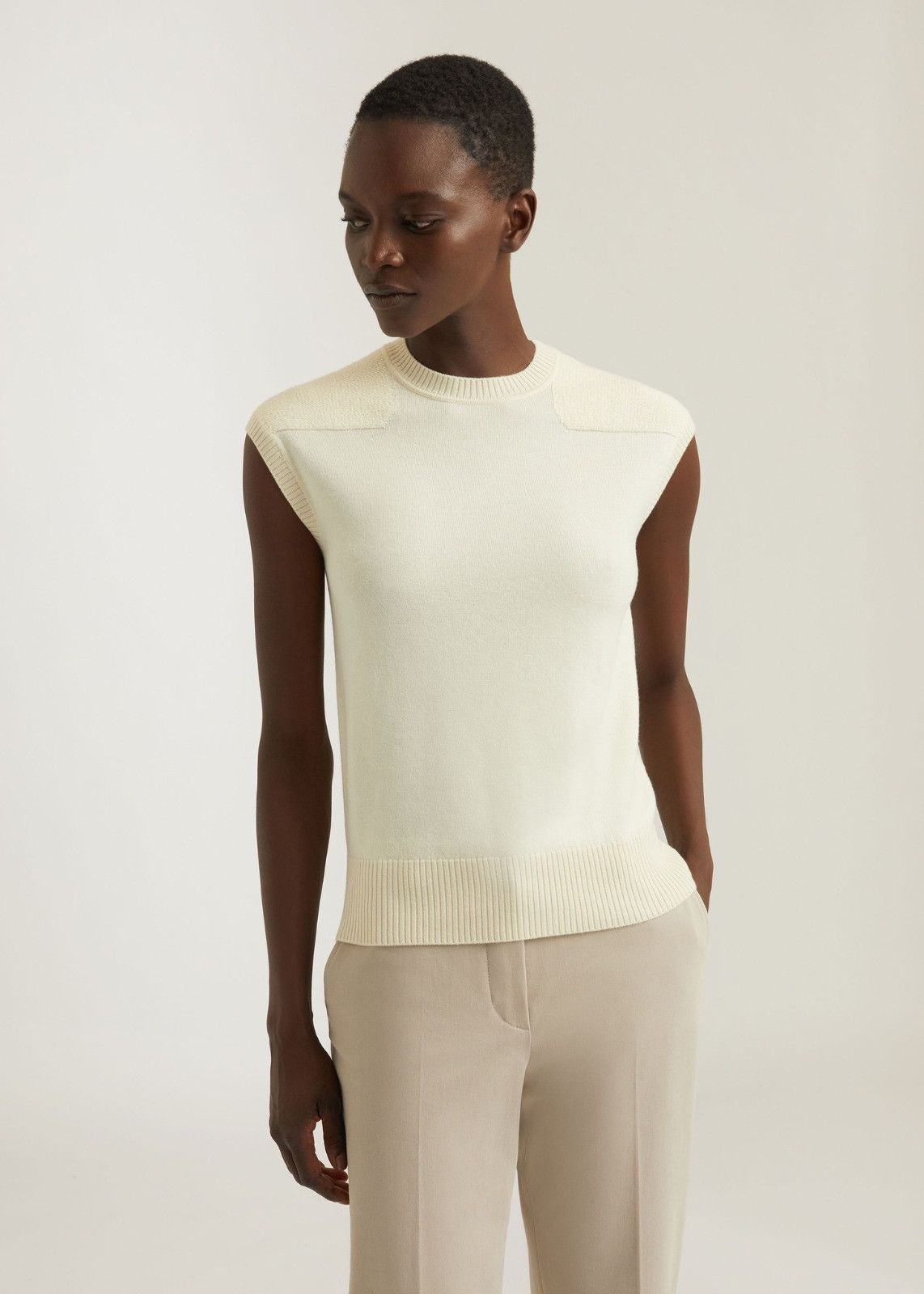 Loro Piana o1srvl11e0125 Wetherlam Top in Off White Size XS / US 0-2 / IT 36-38 - 3 Thumbnail