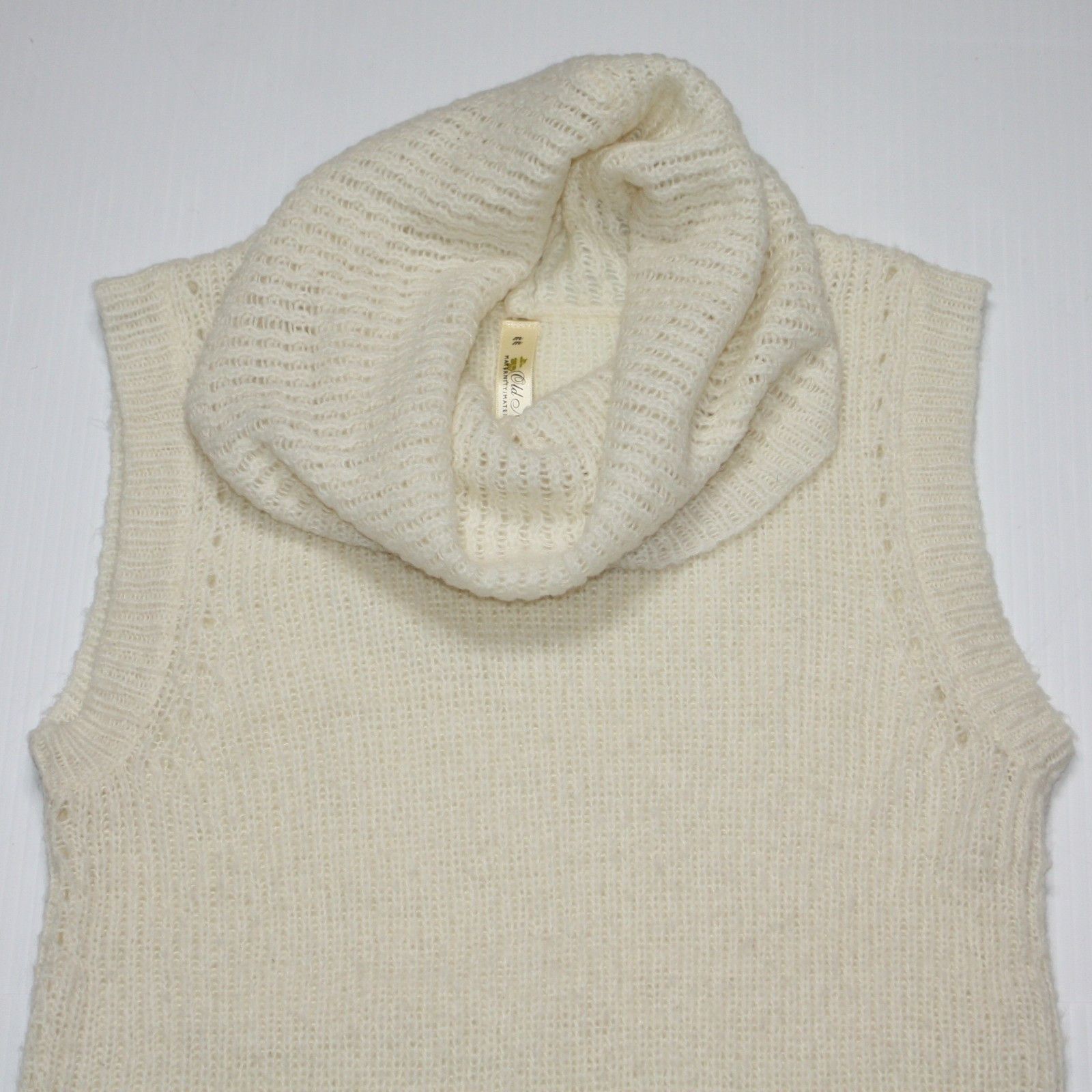 Old Navy Maternity Cream Color Cowl Neck Tunic Sweater in size Medium Size M / US 6-8 / IT 42-44 - 3 Thumbnail
