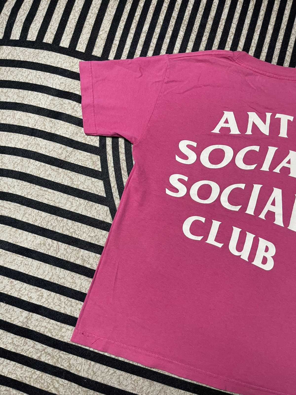 Anti Social Social Club OG STYLE ANTI SOCIAL SOCIAL CLUB BIG SPELL OUT SHIRT Size US S / EU 44-46 / 1 - 8 Thumbnail