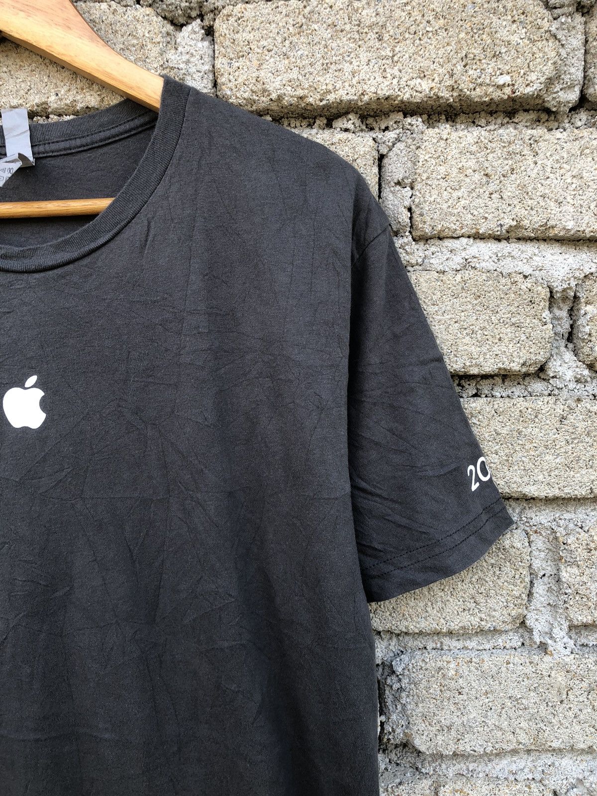 Vintage Vintage Y2k Microsoft Apple Center Logo Tee Size US L / EU 52-54 / 3 - 4 Thumbnail