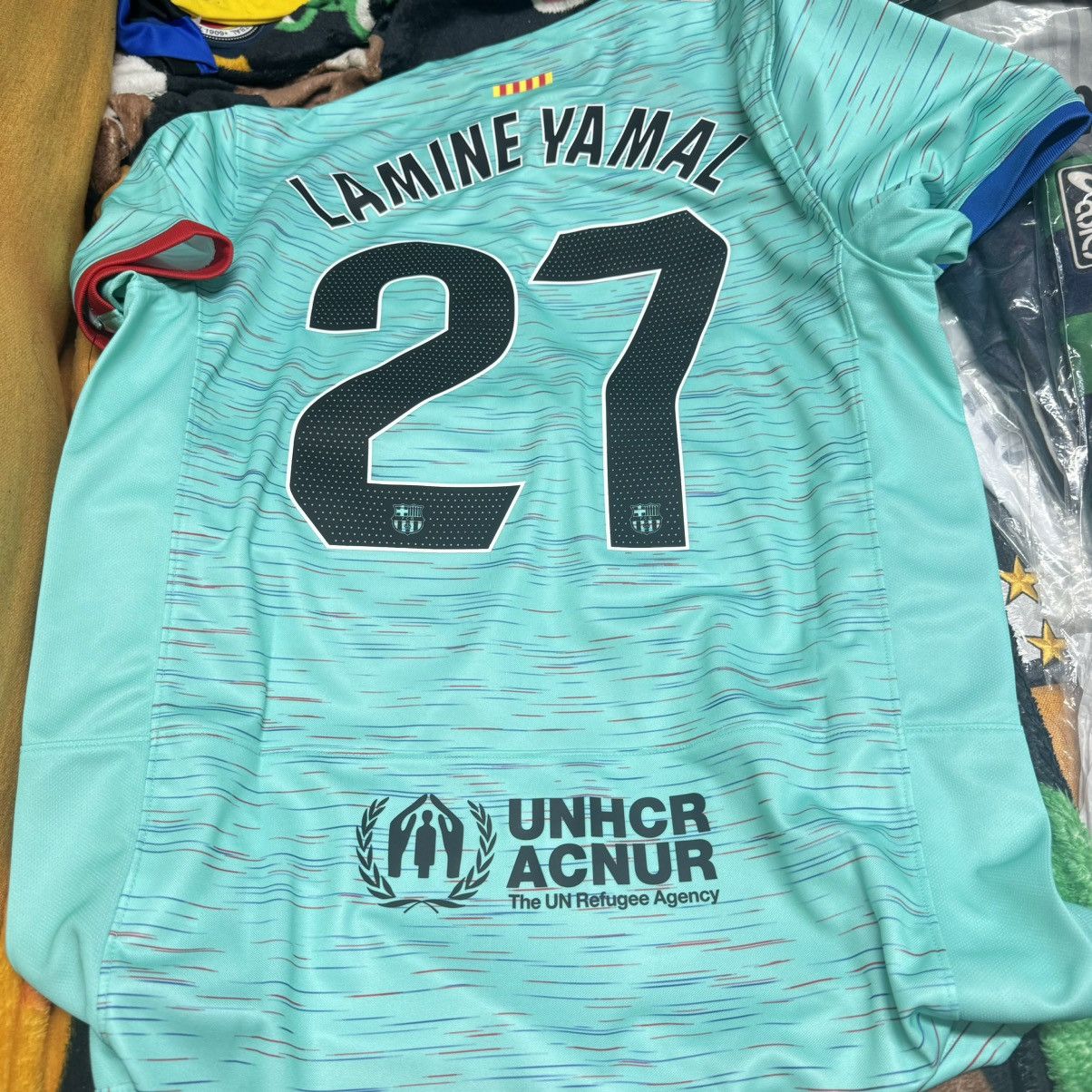 Nike Barcelona 23/24 third away shirt #27 Lamine Yamal (Bnwt) Size US M / EU 48-50 / 2 - 2 Thumbnail