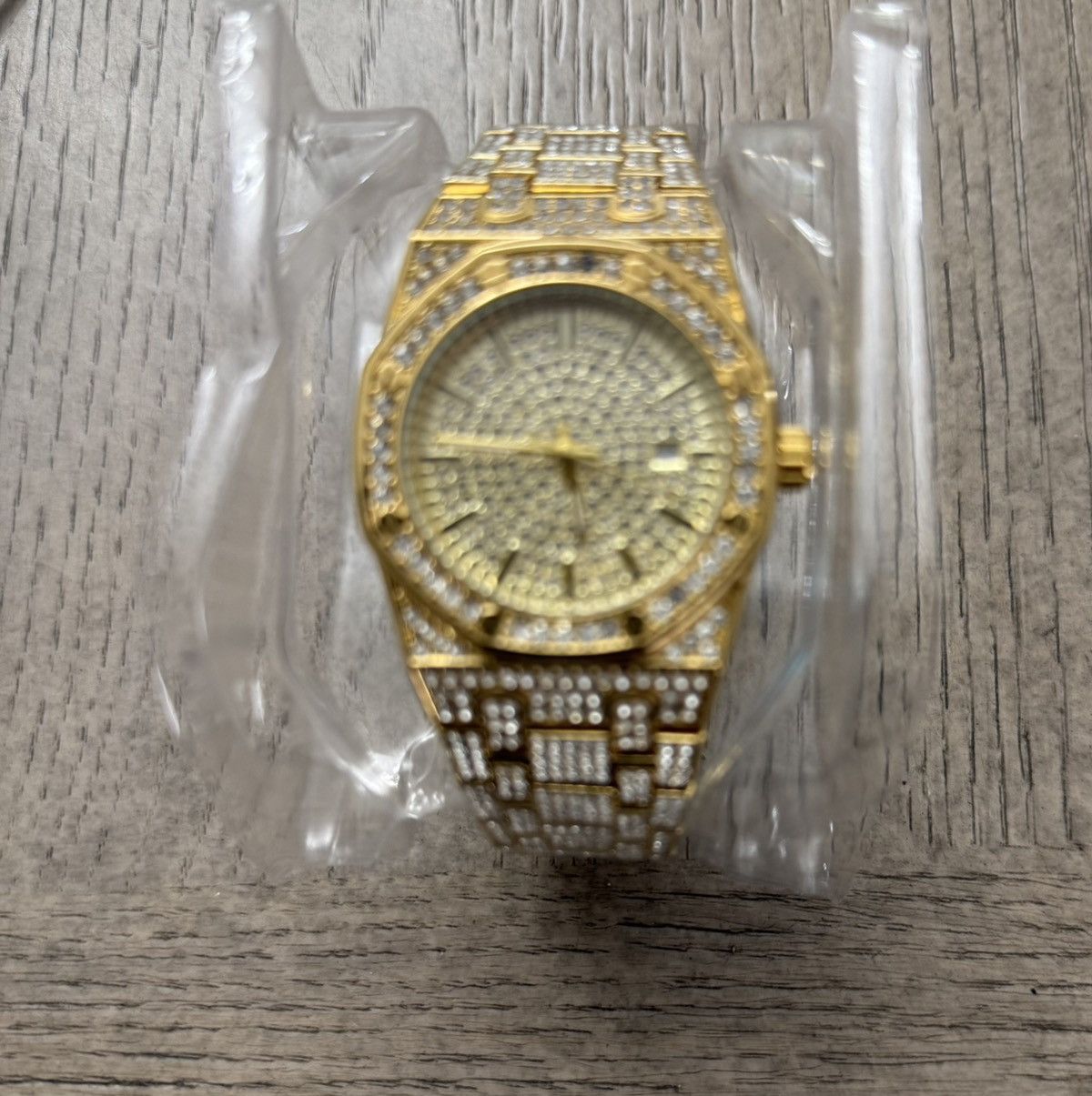 Other Gold Tone Stylish Watch (Unisex) Size ONE SIZE - 2 Thumbnail
